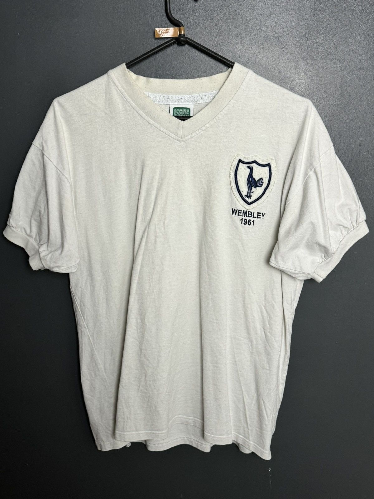 Other Tottenham Hotspur 1961 Home Football Jersey Size US M / EU 48-50 / 2 - 1 Thumbnail