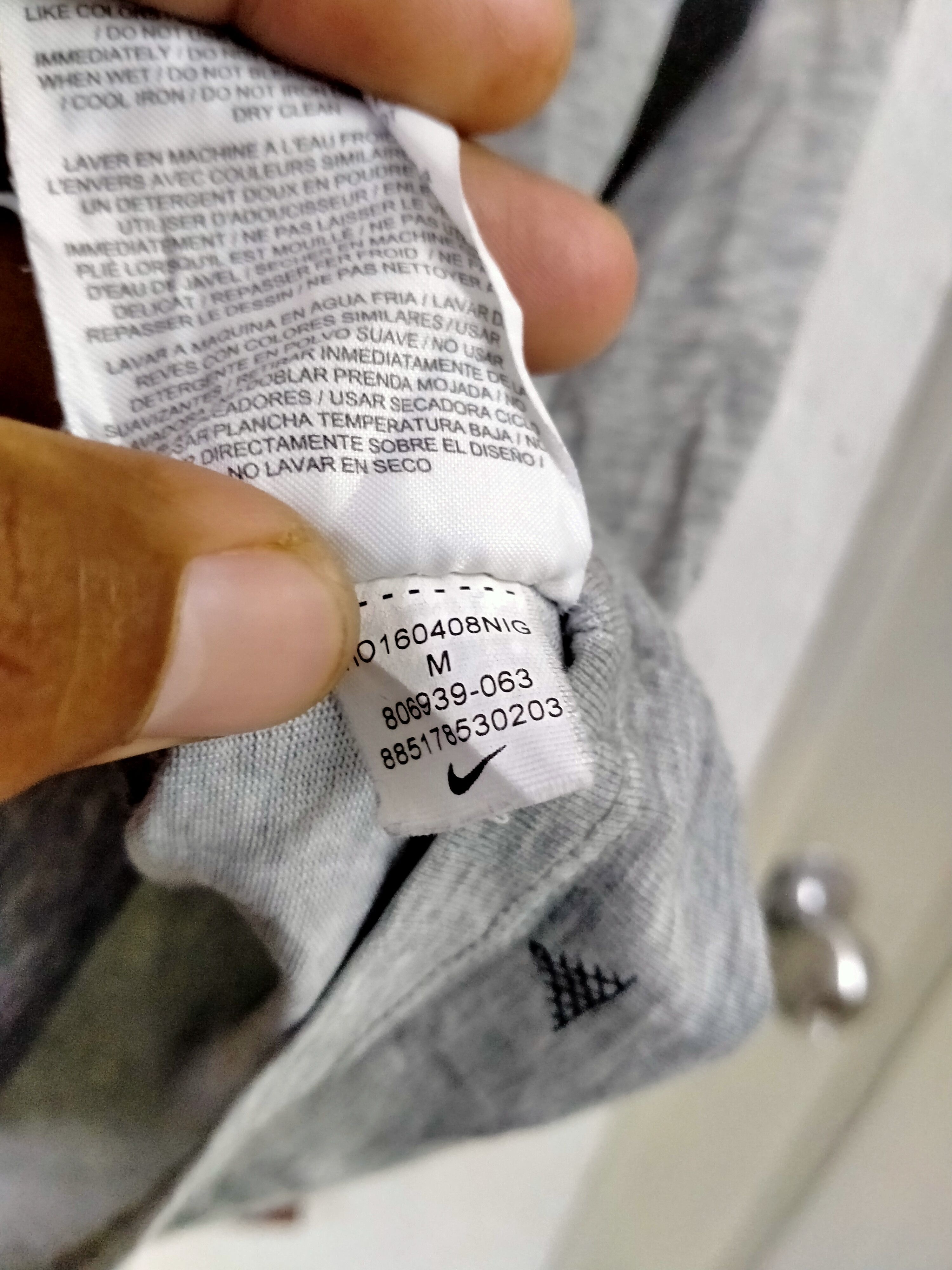Nike Nike full print t-shirt Size US M / EU 48-50 / 2 - 4 Thumbnail