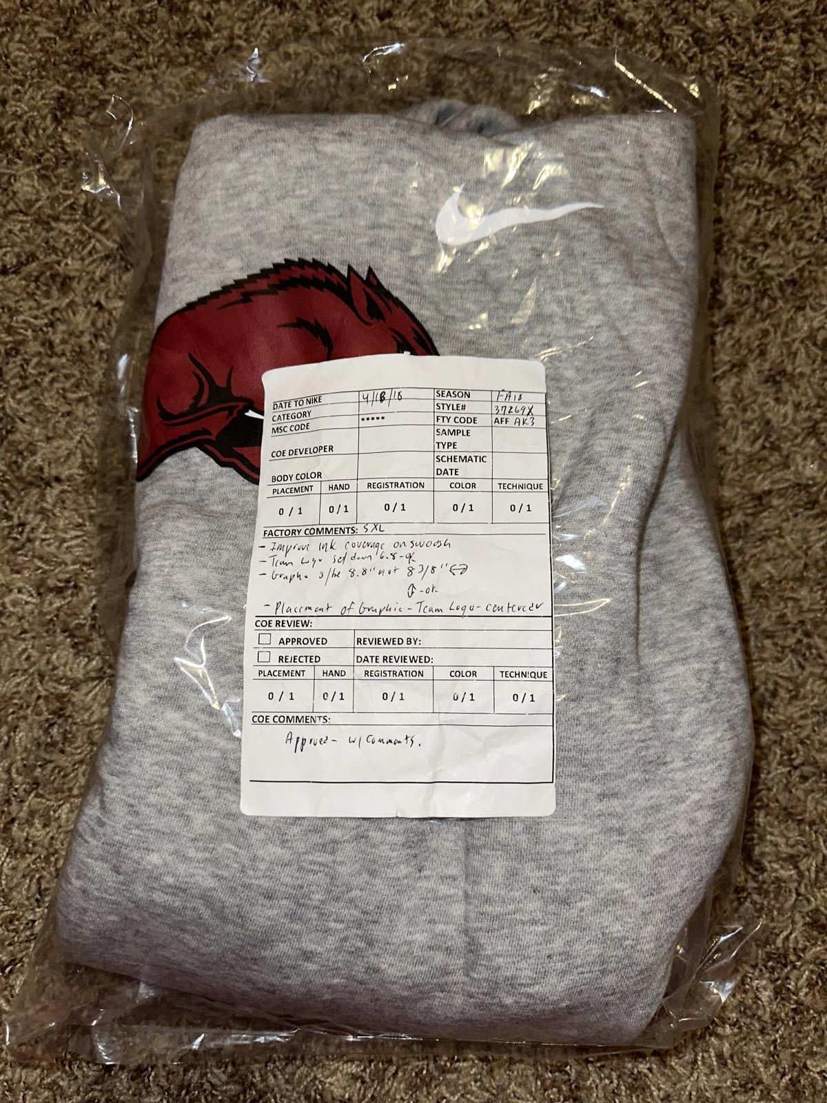 Nike Nike Men’s Arkansas Razorbacks Grey Club Fleece Logo Long Sleeve Hoodie Sample Size US XL / EU 56 / 4 - 8 Thumbnail