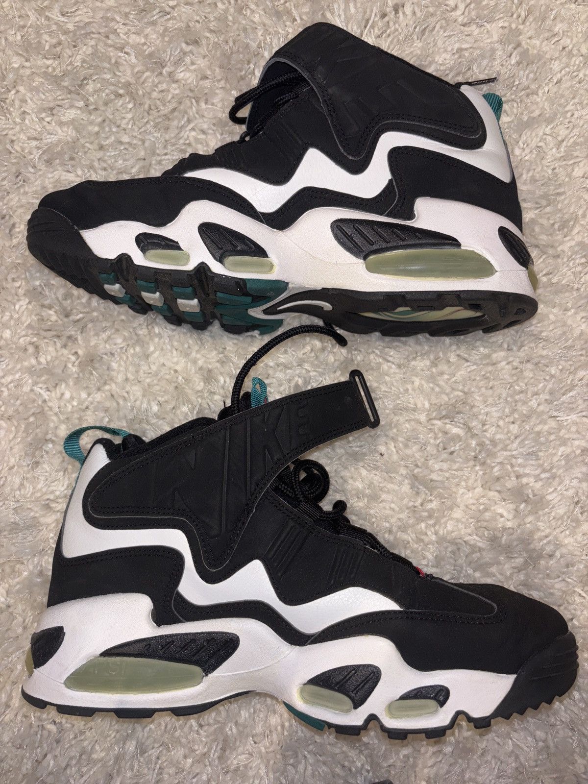 Nike OG Nike Air Max Griffey 1996 Size 11 178008-101 Size US 11 / EU 44 - 2 Thumbnail
