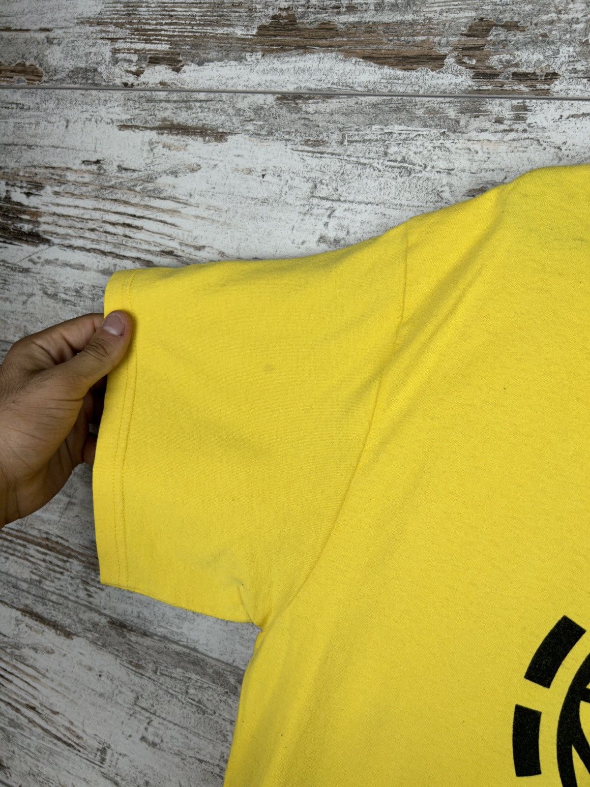 Nike Mens Vintage Nike Big Logo T Shirt rare y2k streetwear tee Size US XL / EU 56 / 4 - 6 Thumbnail