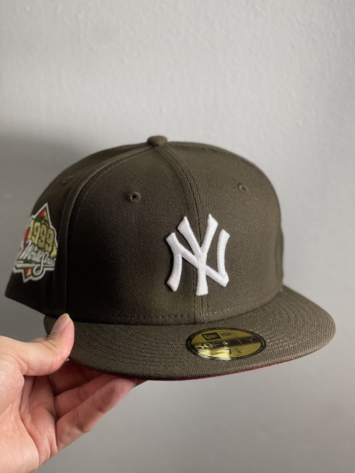 Hat Club × MLB × New Era 7 1/8 Hat Club Exclusive “Brown Red UV” New York Yankees Size ONE SIZE - 1 Thumbnail