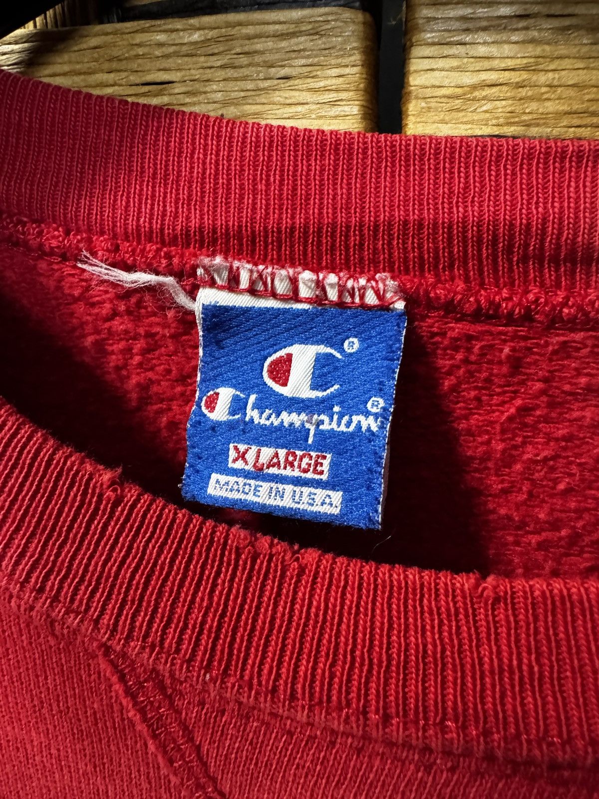 Champion Vintage Champion : University Of Wisconsin Madison Crewneck Size US XL / EU 56 / 4 - 3 Thumbnail
