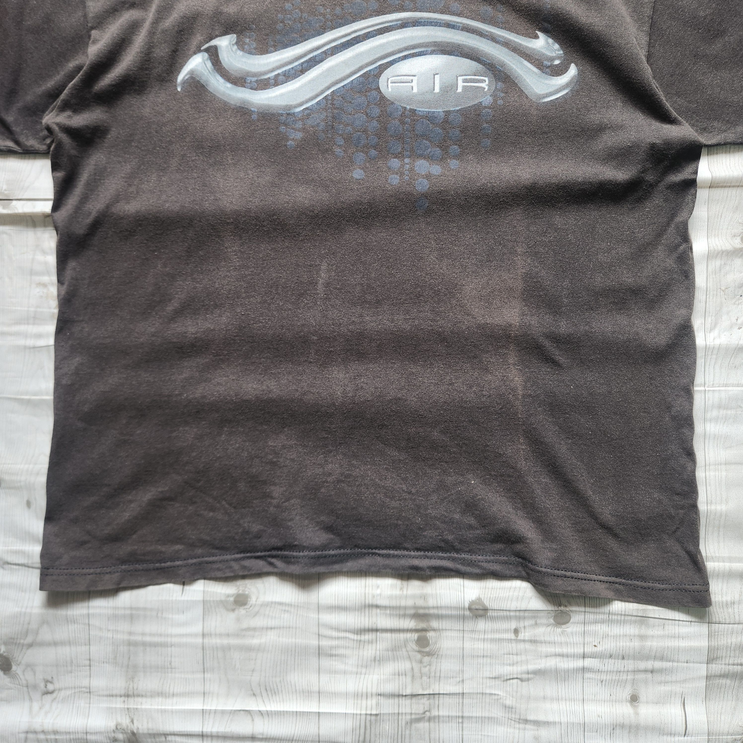 Nike × Vintage Vintage Faded Nike Air Big Logo TShirt Y2K Size US L / EU 52-54 / 3 - 10 Thumbnail