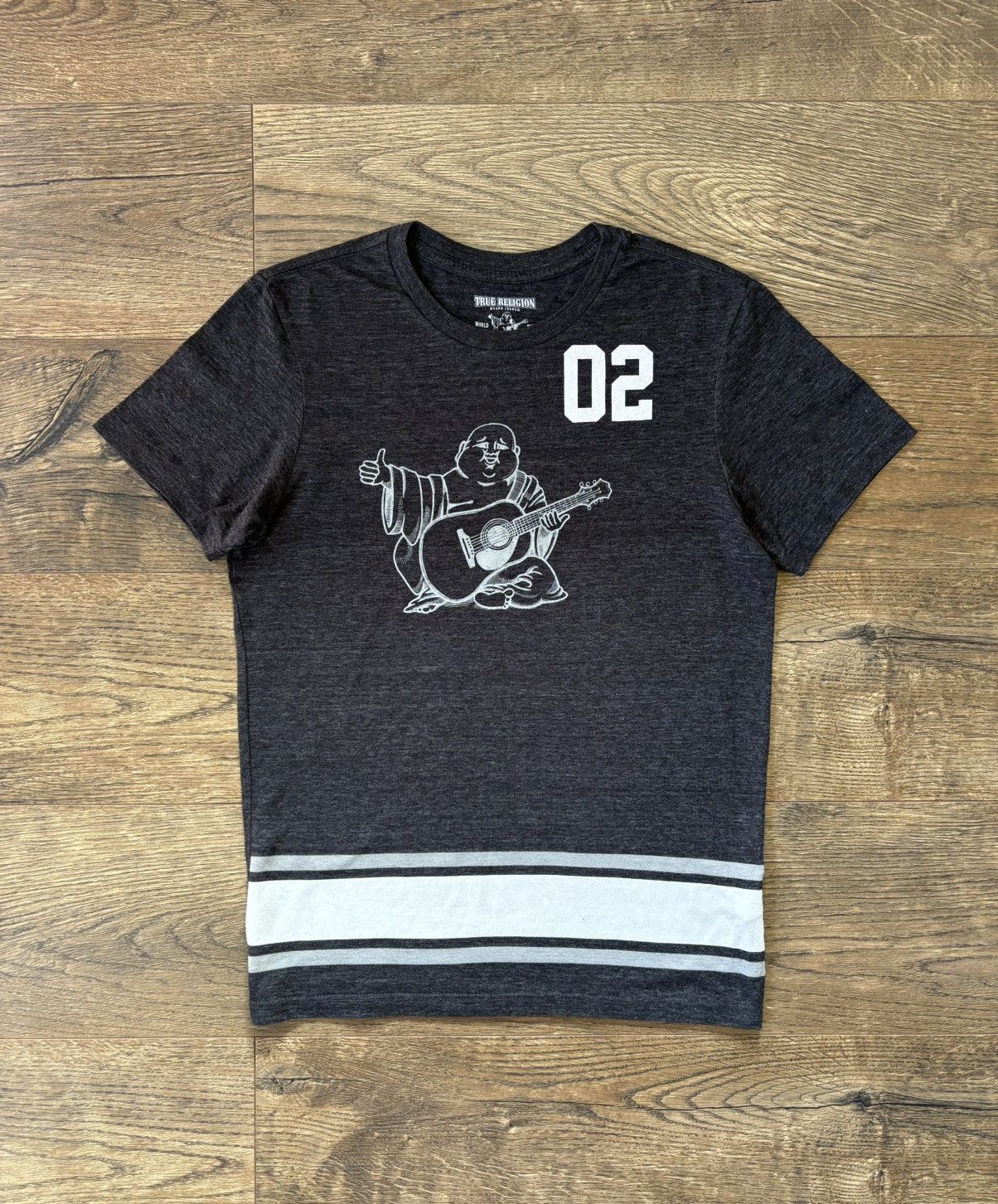 Band Tees × True Religion True Religion Buddha T Shirt Sz S Gray Size US S / EU 44-46 / 1 - 1 Thumbnail