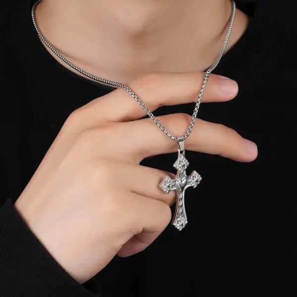 Jewelry Silver Cross Pendant Necklace, Men's Religious Jewelry Size ONE SIZE - 1 Thumbnail