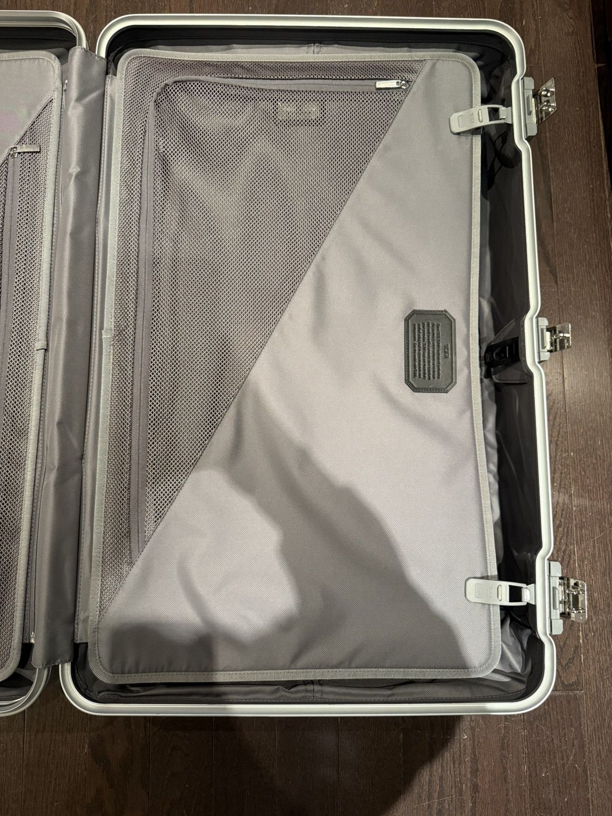 Tumi TUMI Extended Trip Packing Case Silver Aluminum 31” Luggage Size ONE SIZE - 14 Thumbnail