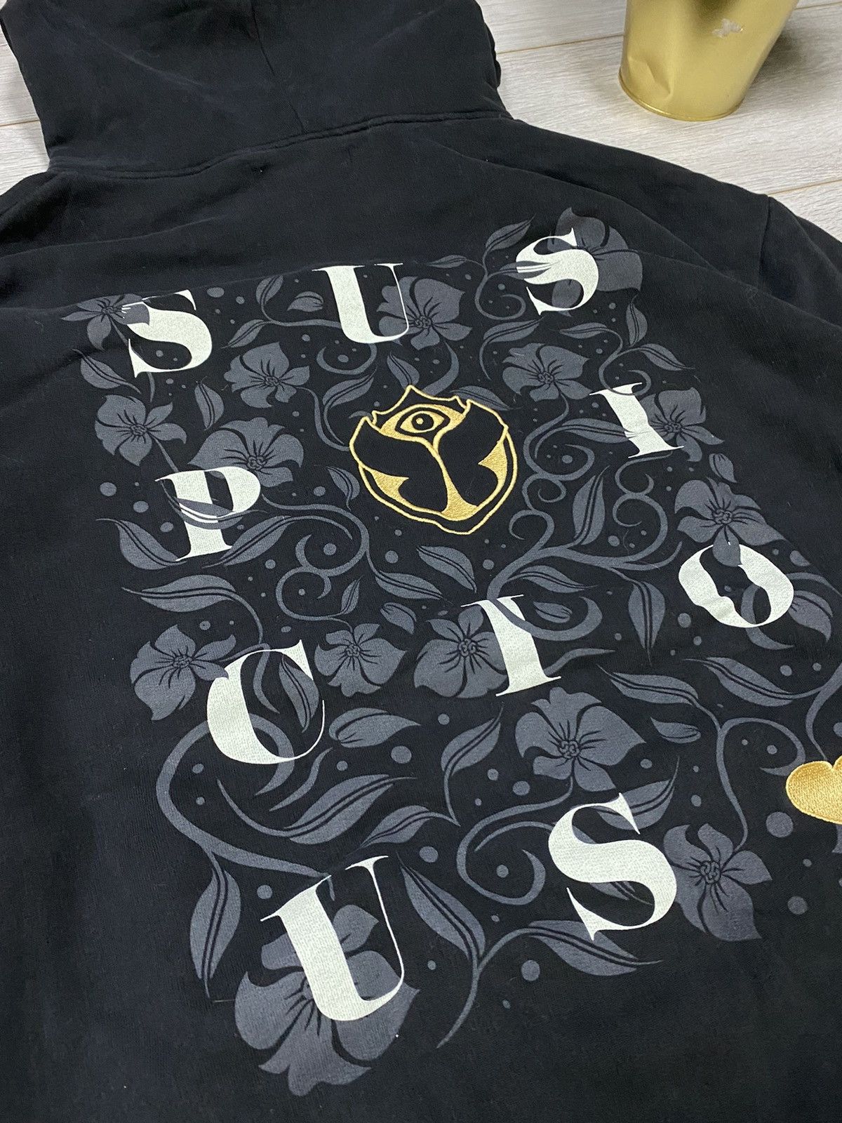 Suspicious Antwerp Suspicious Antwerp hoodie vintage heart big back print Size US XXL / EU 58 / 5 - 11 Thumbnail