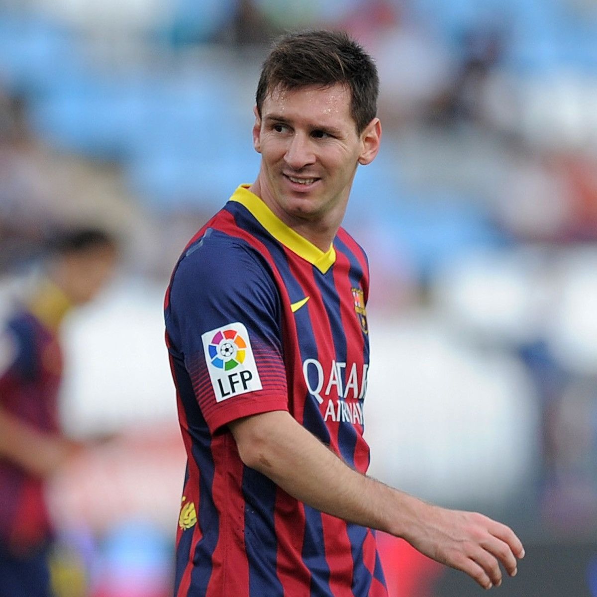 Nike Barcelona 2013/14 Messi Home Soccer Jersey Size US S / EU 44-46 / 1 - 2 Thumbnail