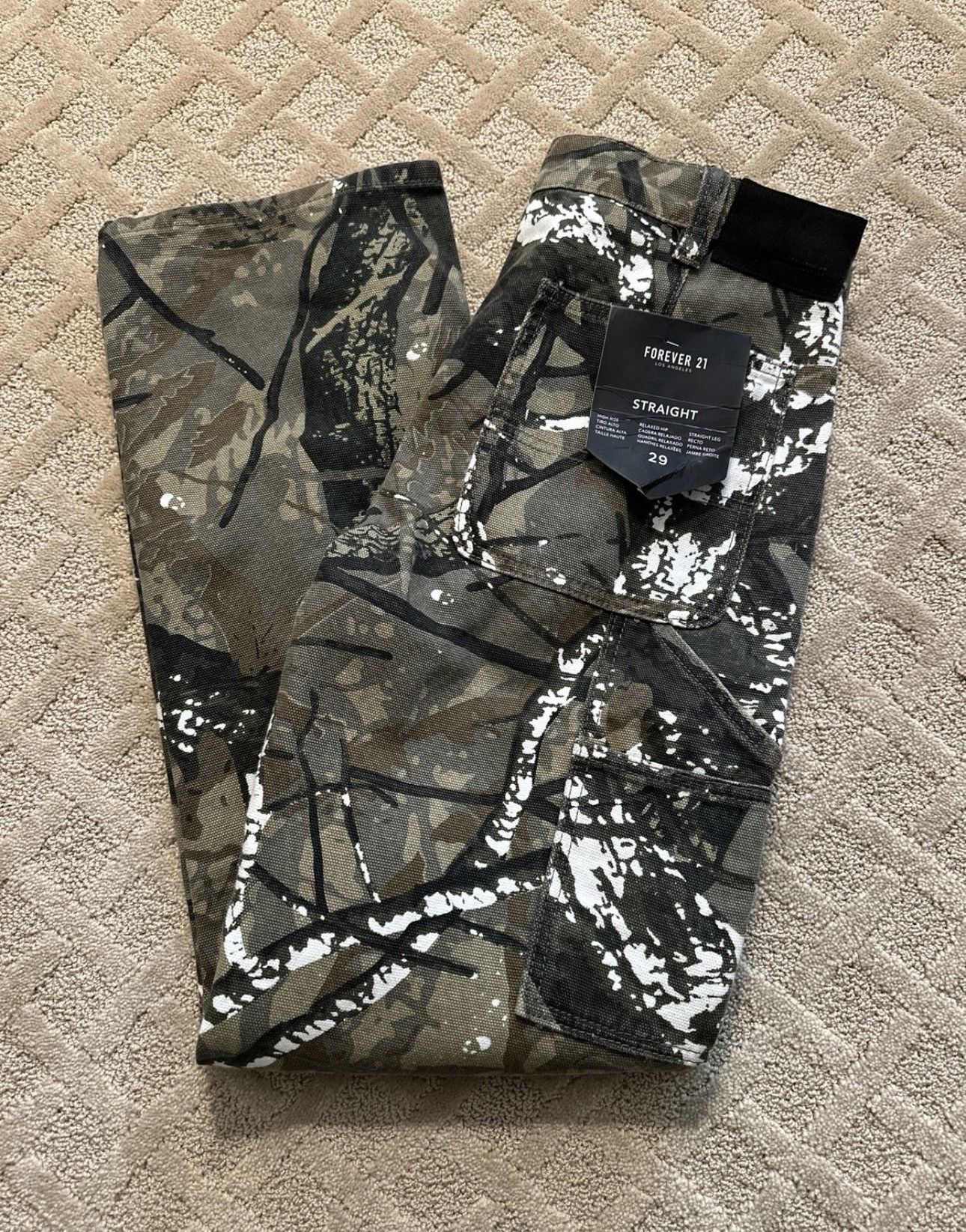 Forever 21 Forever 21 Mens Camoflauge Carpenter Jeans Size US 29 - 1 Thumbnail