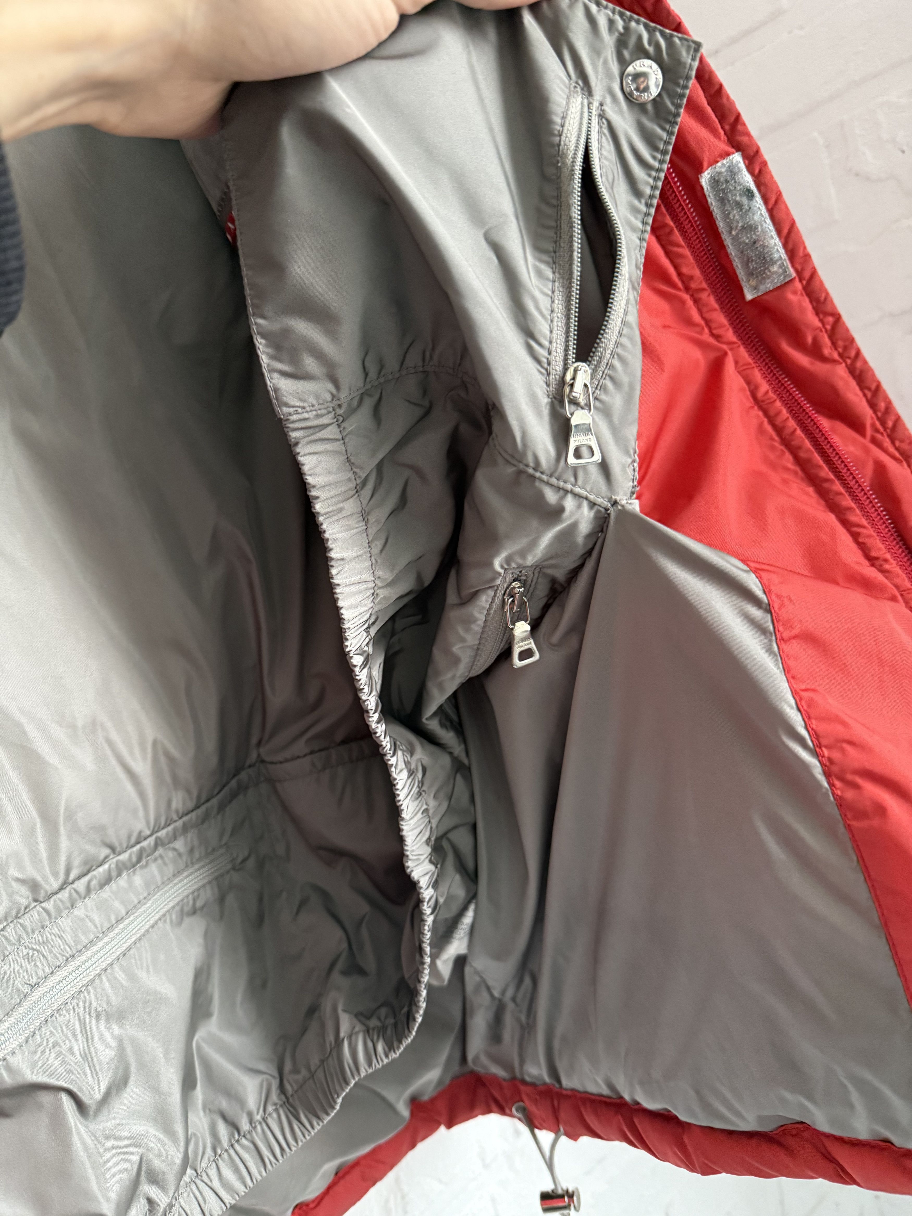 Prada Vintage Prada Sport puffer vest Size US M / EU 48-50 / 2 - 10 Thumbnail