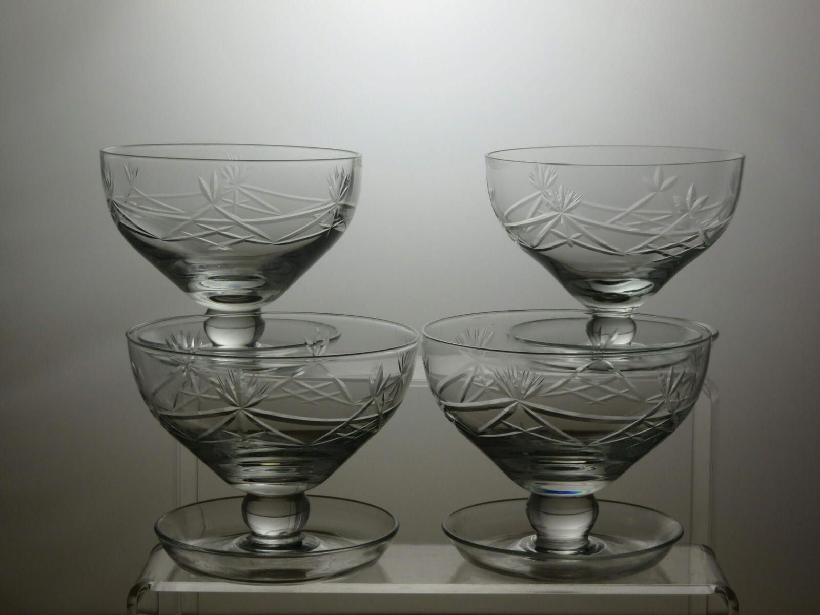 The Unbranded Brand Lead Crystal Cut Glass Set Of 4 Footed Dessert bowls 3 1/2" Size ONE SIZE - 3 Thumbnail