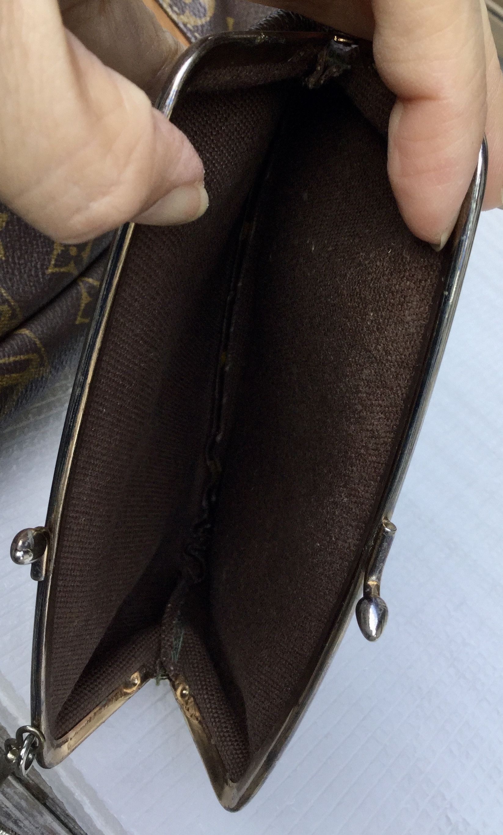 Louis Vuitton Louis Vuitton French Co. Monogram Bucket Bag Pouch Size ONE SIZE - 17 Thumbnail