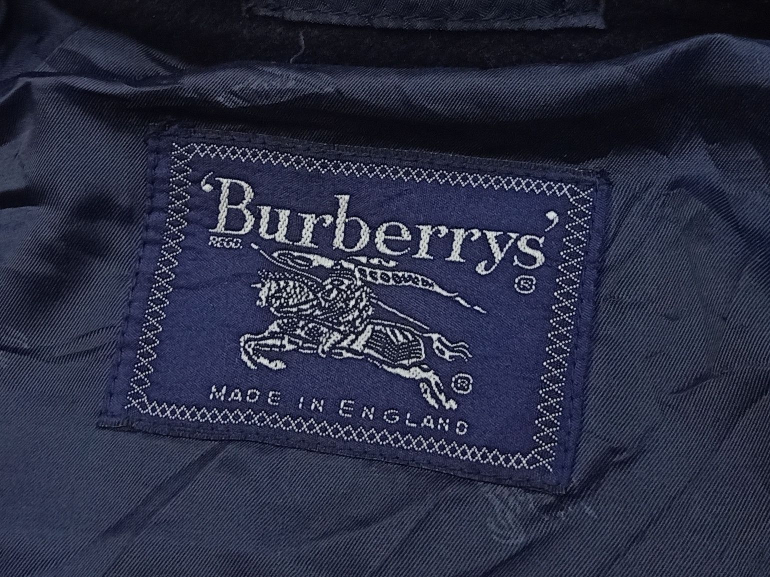 Burberry Rare!! BURBERRYS 80s Made In England Dark Navy Jacket Size US XL / EU 56 / 4 - 11 Thumbnail