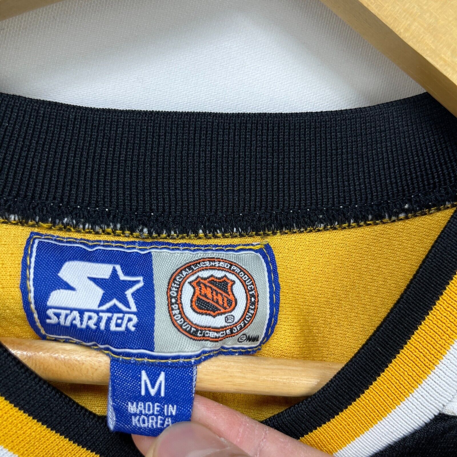 Starter × Vintage Vintage 90s Starter Boston Bruins Jersey Hockey Medium NHL Size US M / EU 48-50 / 2 - 4 Thumbnail