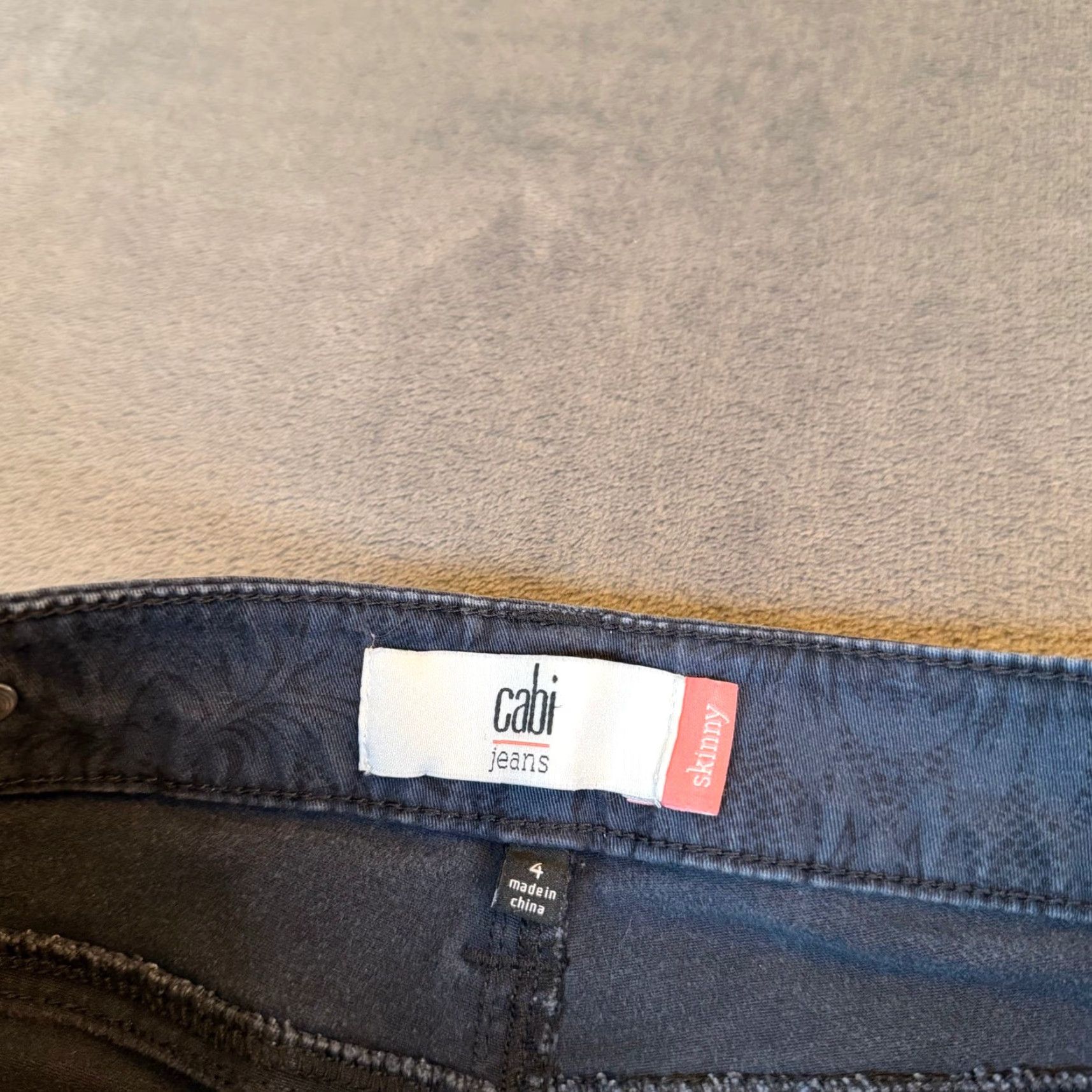 Vintage Cabi Jeans Women 4 Dark Blue Floral Damask Skinny Stretch Denim 30x29" Size 27" / US 4 / IT 40 - 2 Thumbnail
