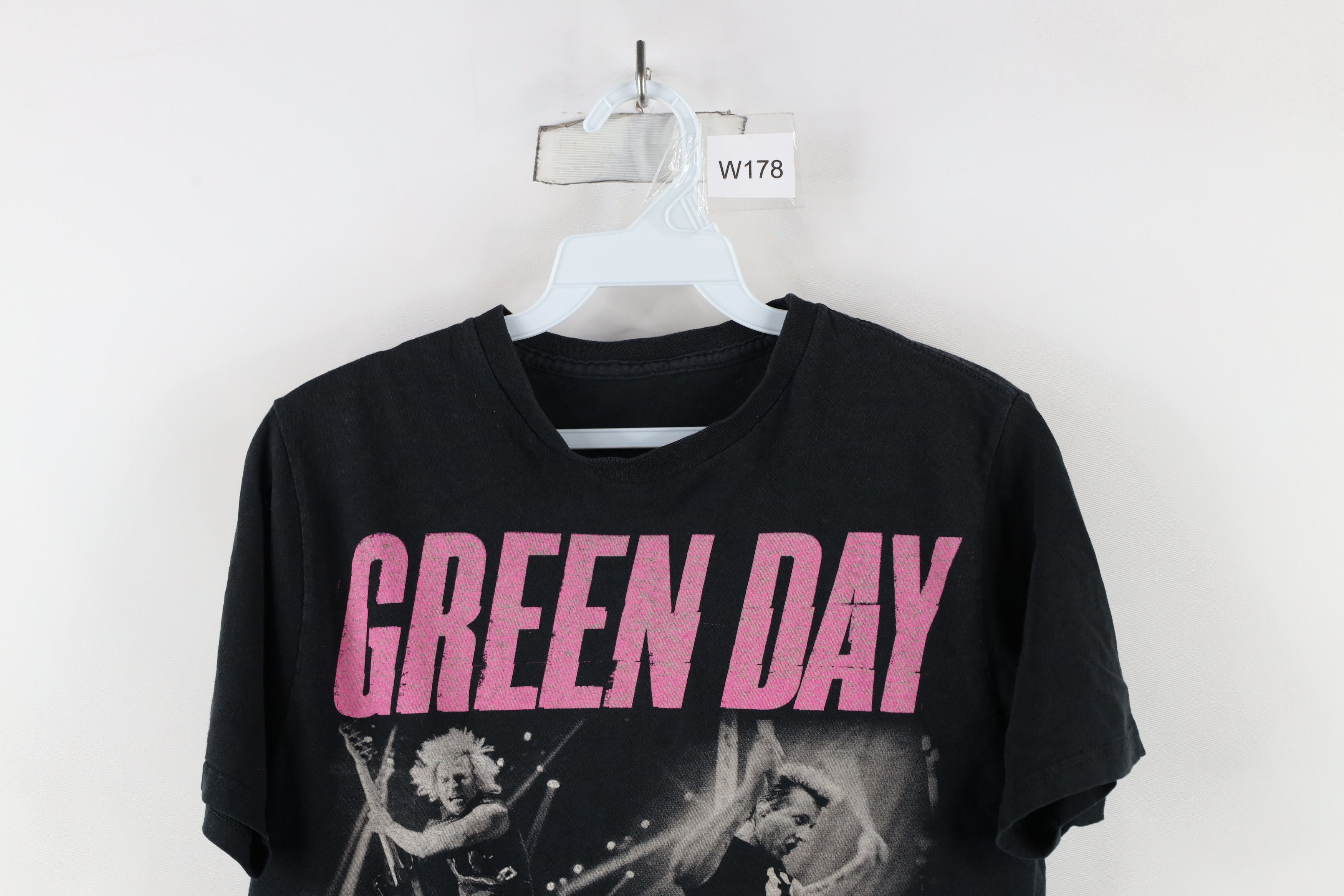 Vintage Vintage Y2K Uno Dos Tre Tour Green Day Band T-Shirt Black Size US S / EU 44-46 / 1 - 2 Thumbnail