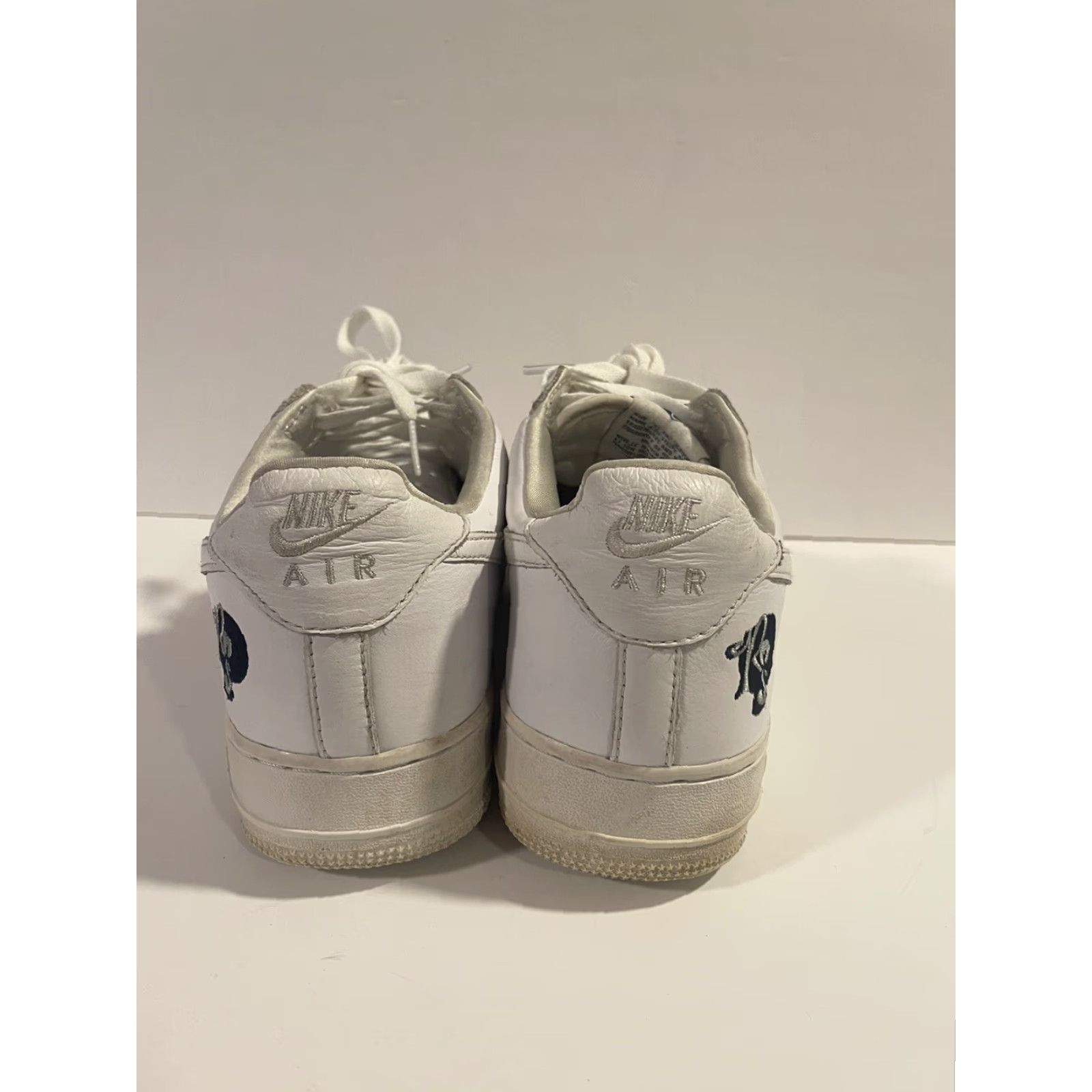 Nike Nike Air Force 1 Roc-A-Fella AF100 AO1070-101 Size 11 Mens White Used W/O Box 2017 Nike Air Force 1 Sneaker Size ONE SIZE - 6 Thumbnail