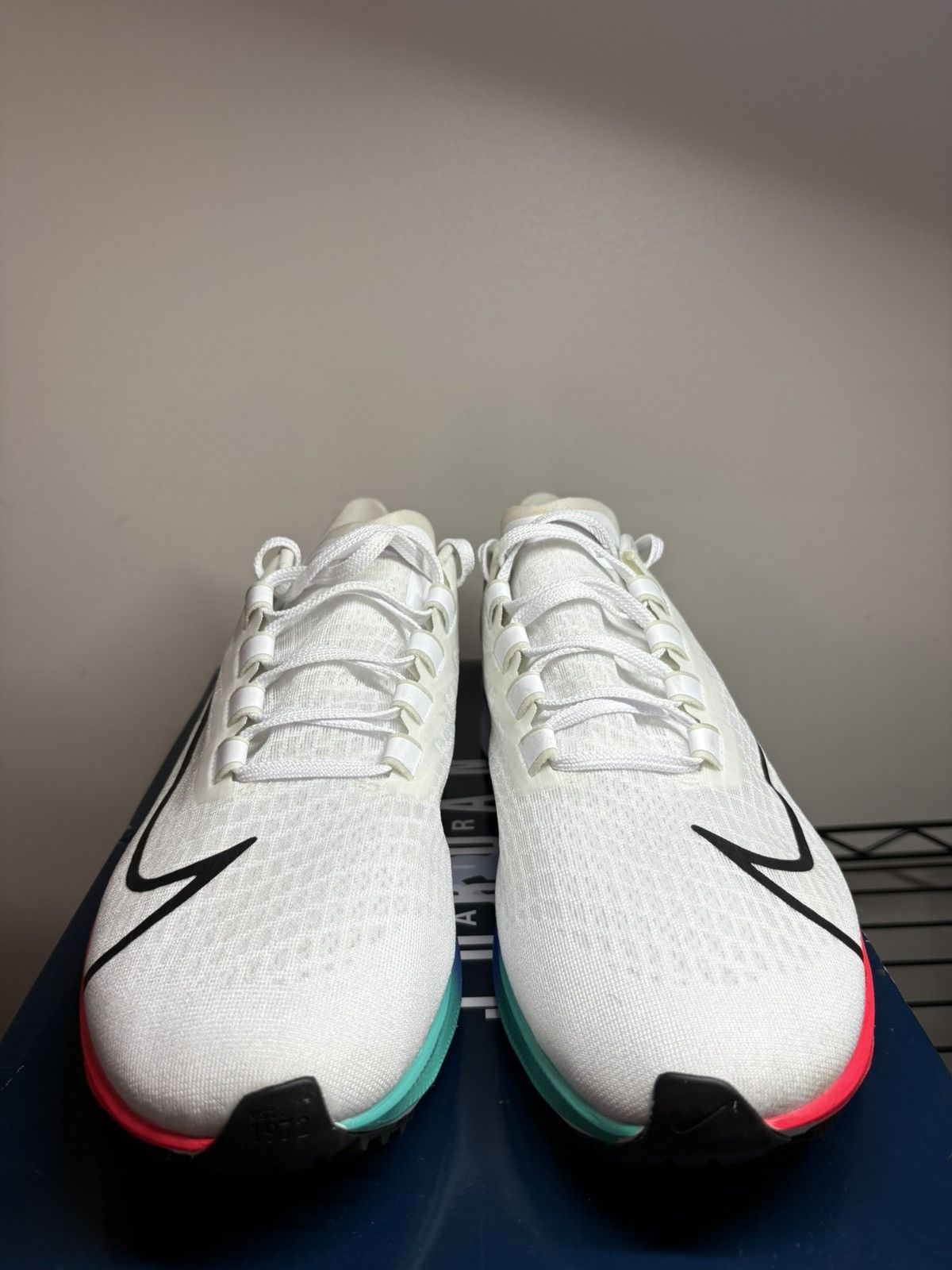 Nike Nike Air Zoom Pegasus 37 Size US 12 / EU 45 - 2 Thumbnail