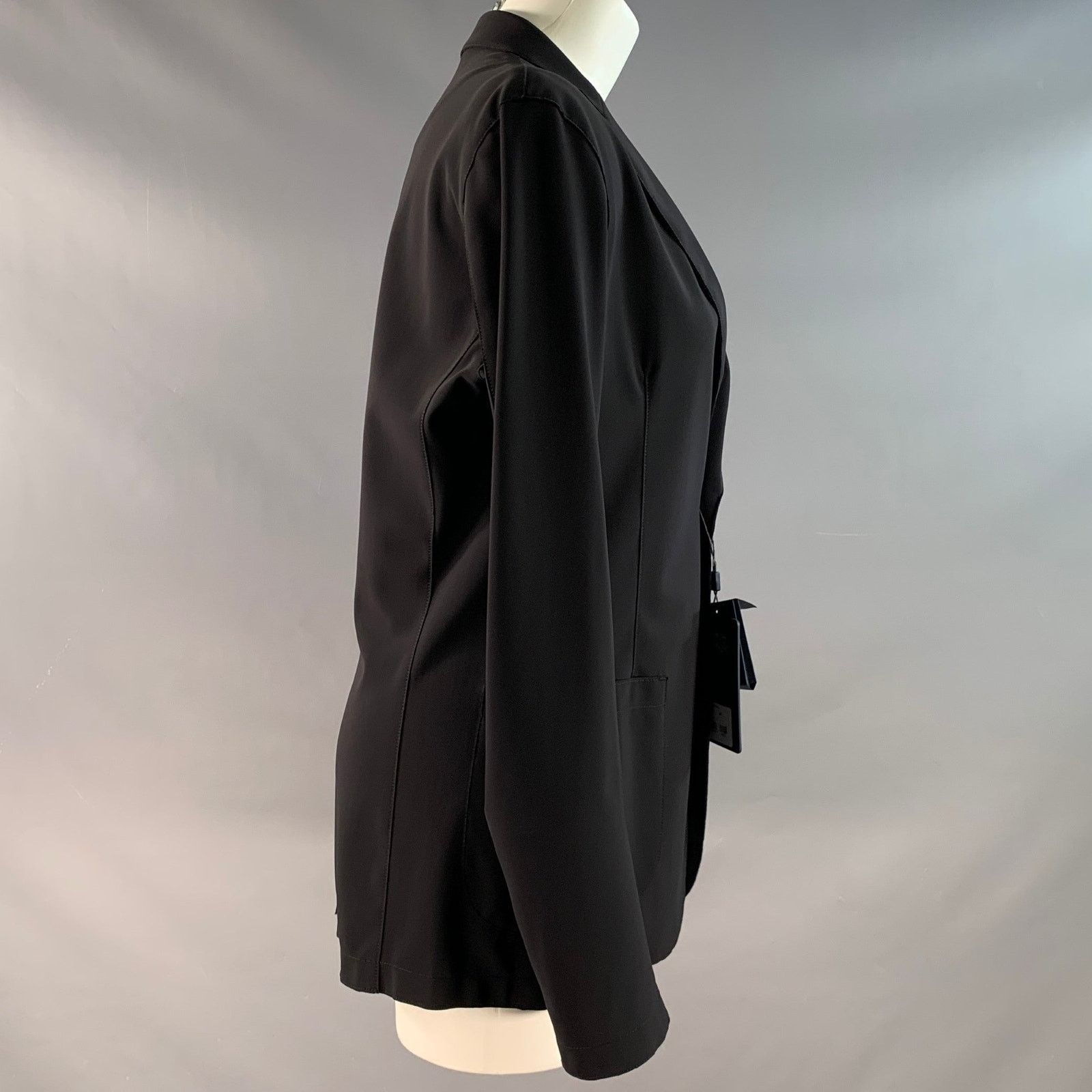 Herno HERNO Size 8 Black Nylon Blend Single breasted Jacket Size M / US 6-8 / IT 42-44 - 2 Thumbnail