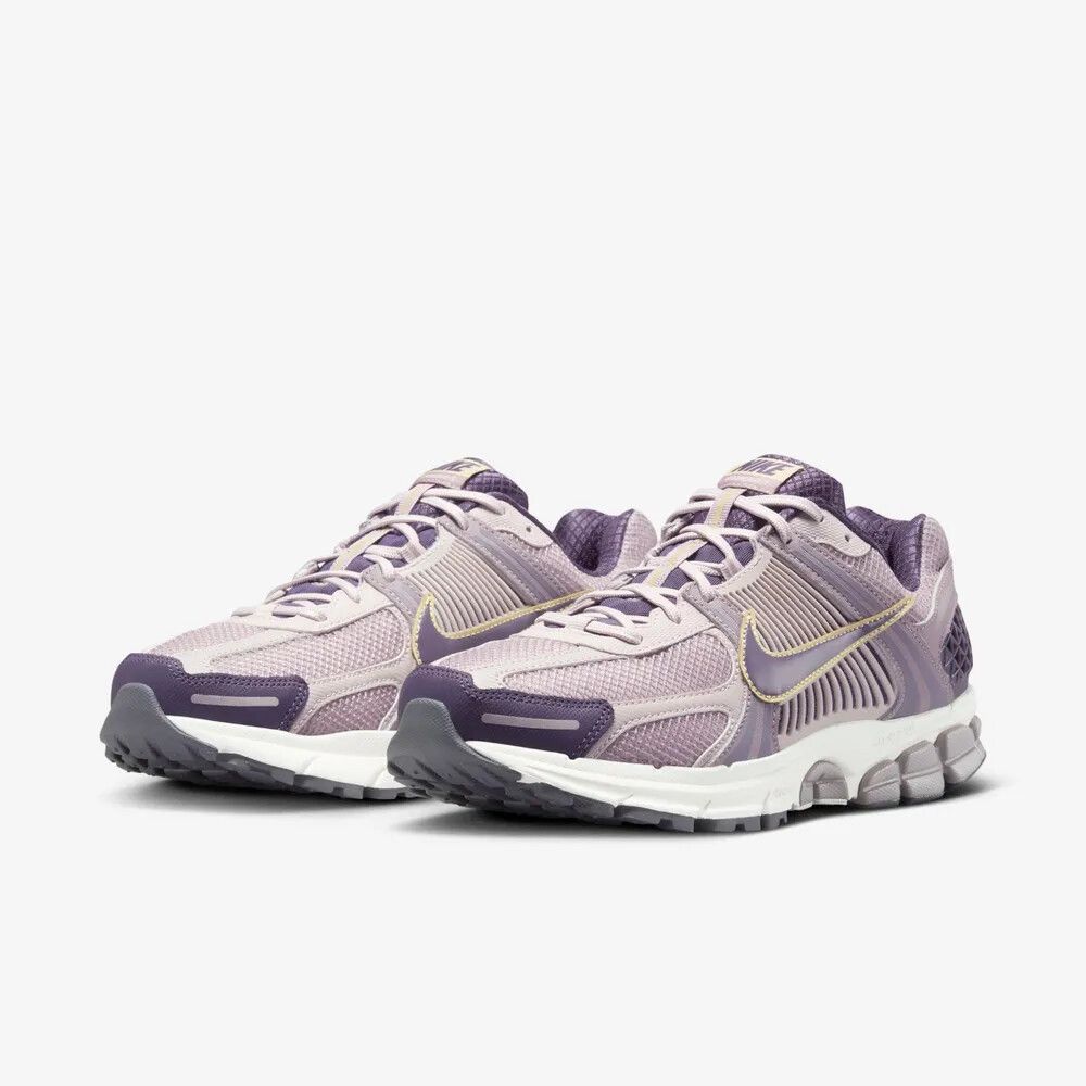 Nike NIKE ZOOM VOMERO 5 Platinum Violet (HQ3643-019) Size US 10.5 / EU 43-44 - 1 Thumbnail