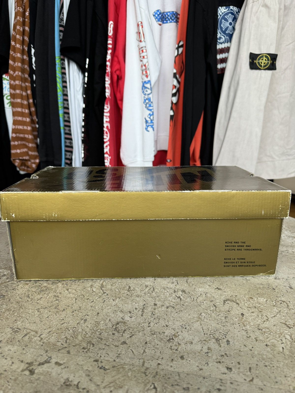 Nike SB Nike SB Dunk Low Newcastle Brown Ale Size US 10.5 / EU 43-44 - 23 Thumbnail
