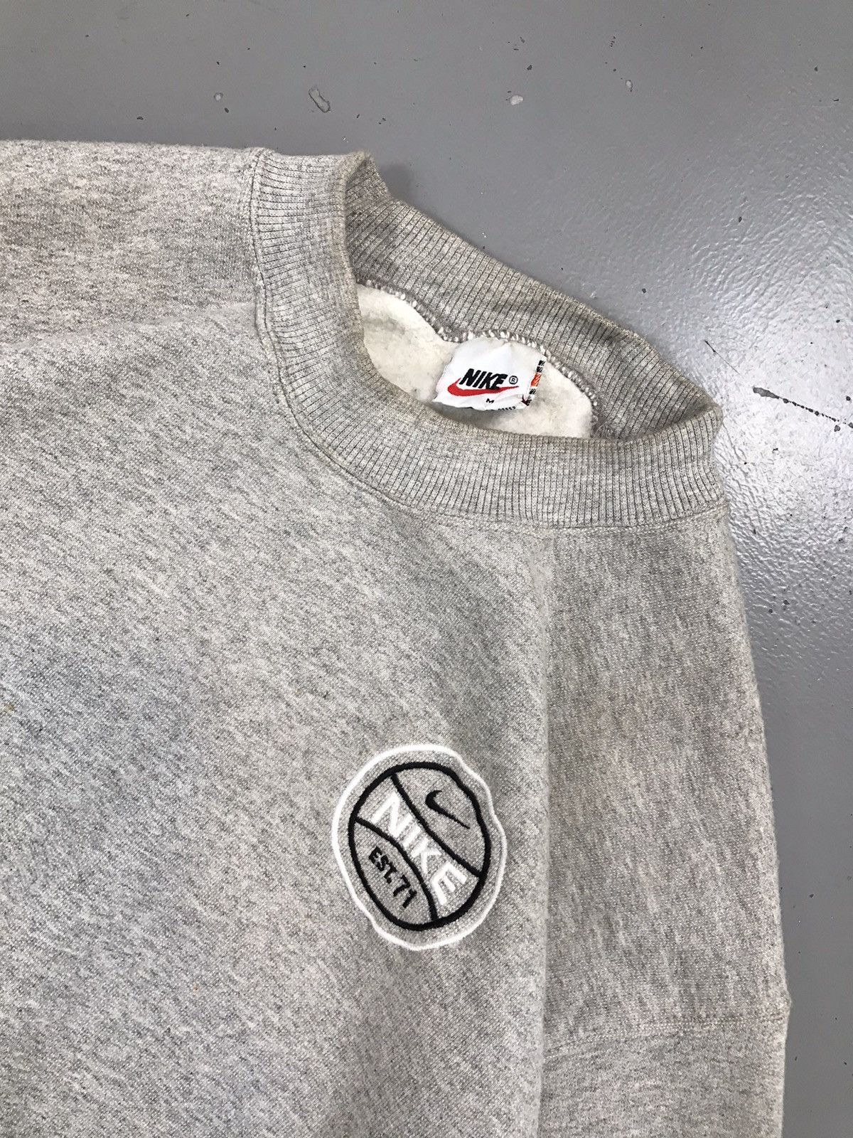 Nike × Vintage Vintage Nike off white boxy fit sweatshirt Size US XS / EU 42 / 0 - 4 Thumbnail