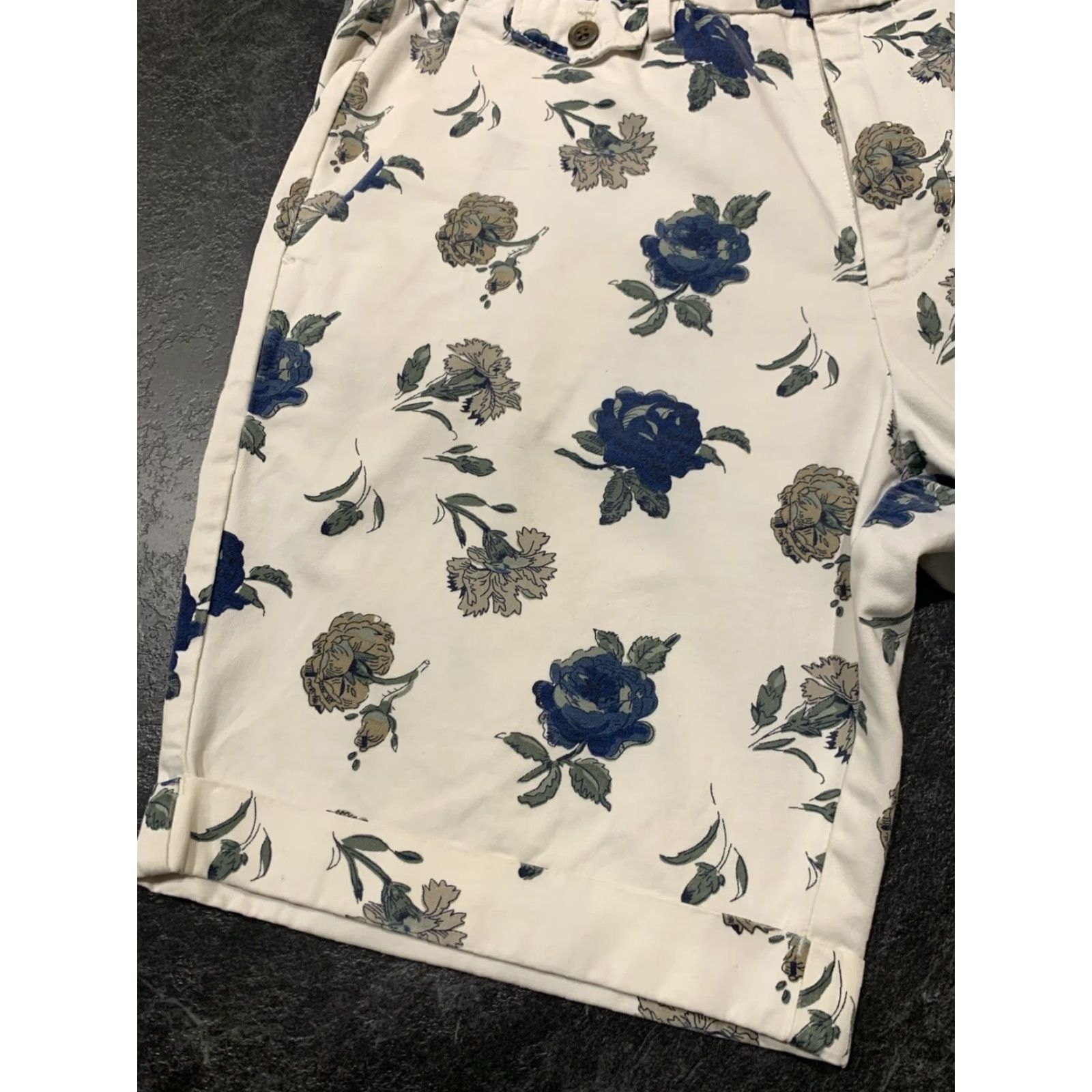 Bonobos Bonobos 32" Blue Floral Hawaiian Flat Front Cotton Shorts Regular Fit Mens Size US 32 / EU 48 - 4 Thumbnail