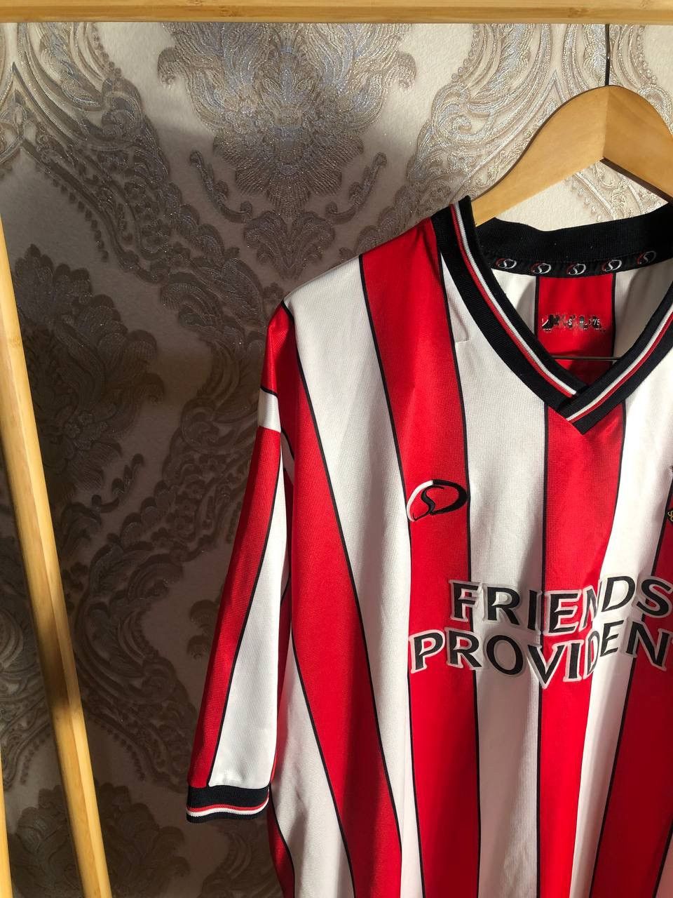 Vintage VERY RARE FC SOUTHAMPTON ENGLAND SOCCER SOCCER RETRO Y2K 90s Size US XL / EU 56 / 4 - 3 Thumbnail