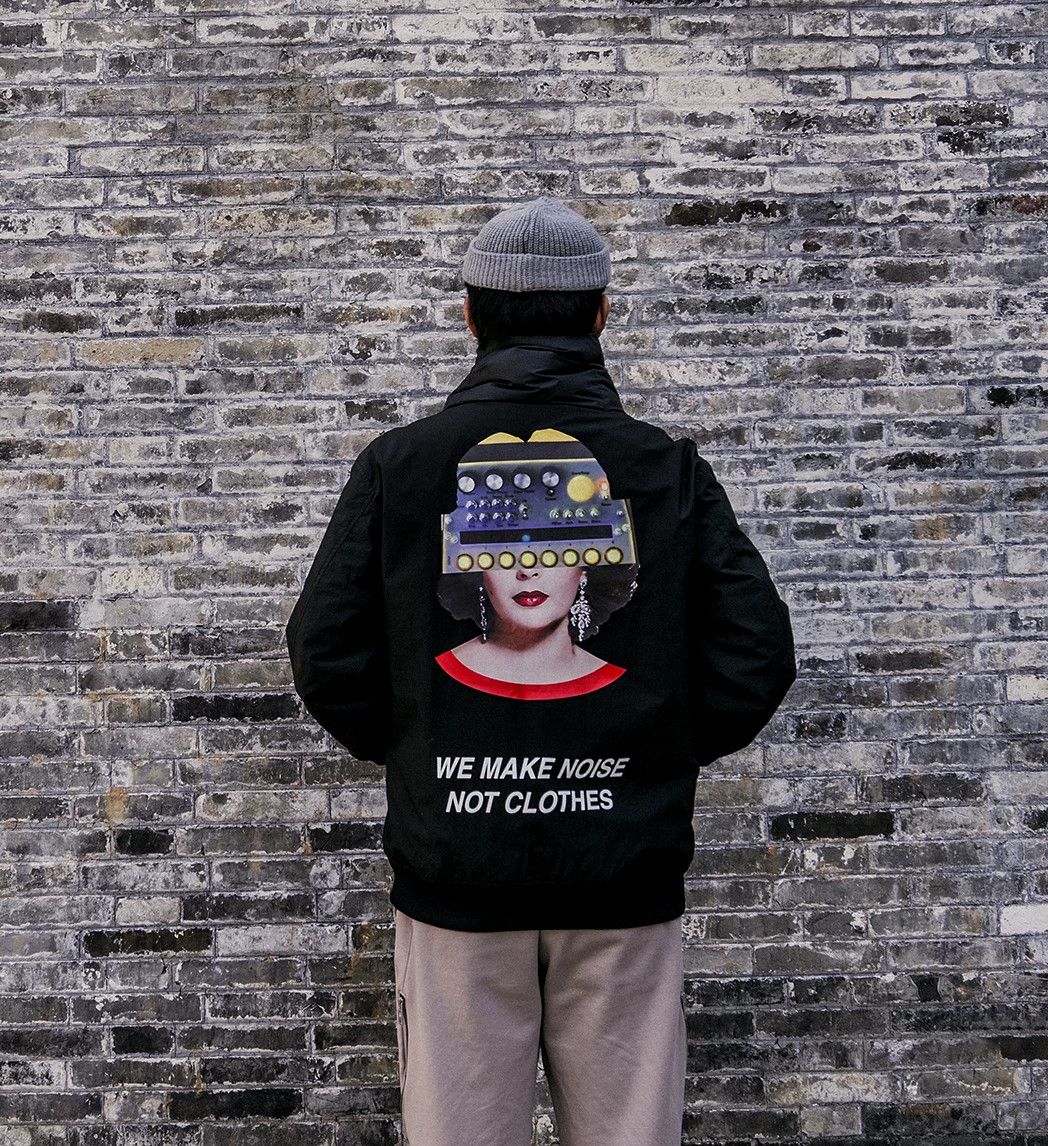 Undercover undercover ma-1 feminist bomber jacket Size XL / US 12-14 / IT 48-50 - 1 Thumbnail