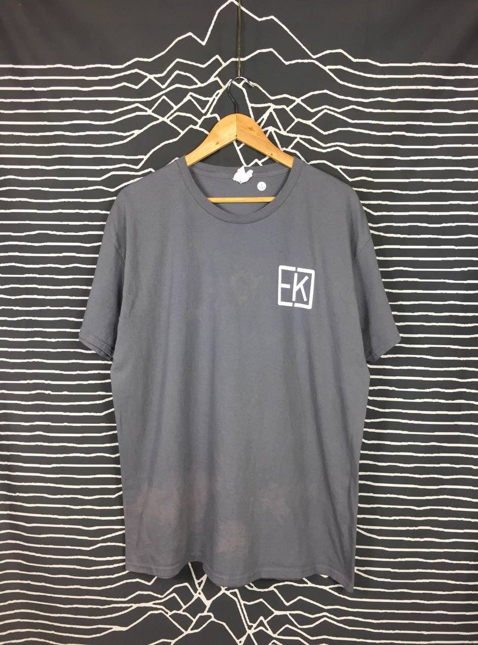 Hanes × Vintage Don't Tell Stories Wording Statement Tee Size US XL / EU 56 / 4 - 8 Thumbnail