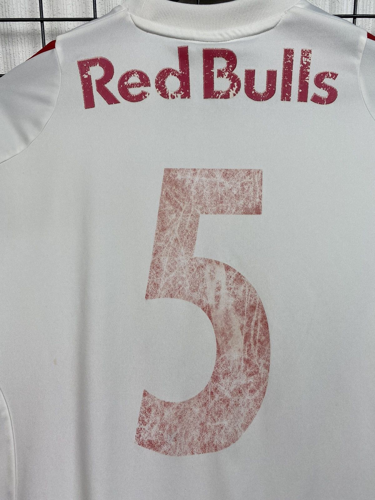 Adidas × Vintage #5 Red Bull Salzburg Home 2005 2006 Football Soccer Jersey L Size US L / EU 52-54 / 3 - 21 Thumbnail