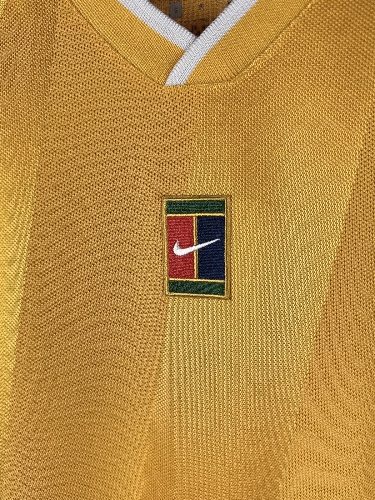 Nike Nike Court Center Logo Standard Fit Jersey Shirt V-Neck Size US S / EU 44-46 / 1 - 5 Thumbnail
