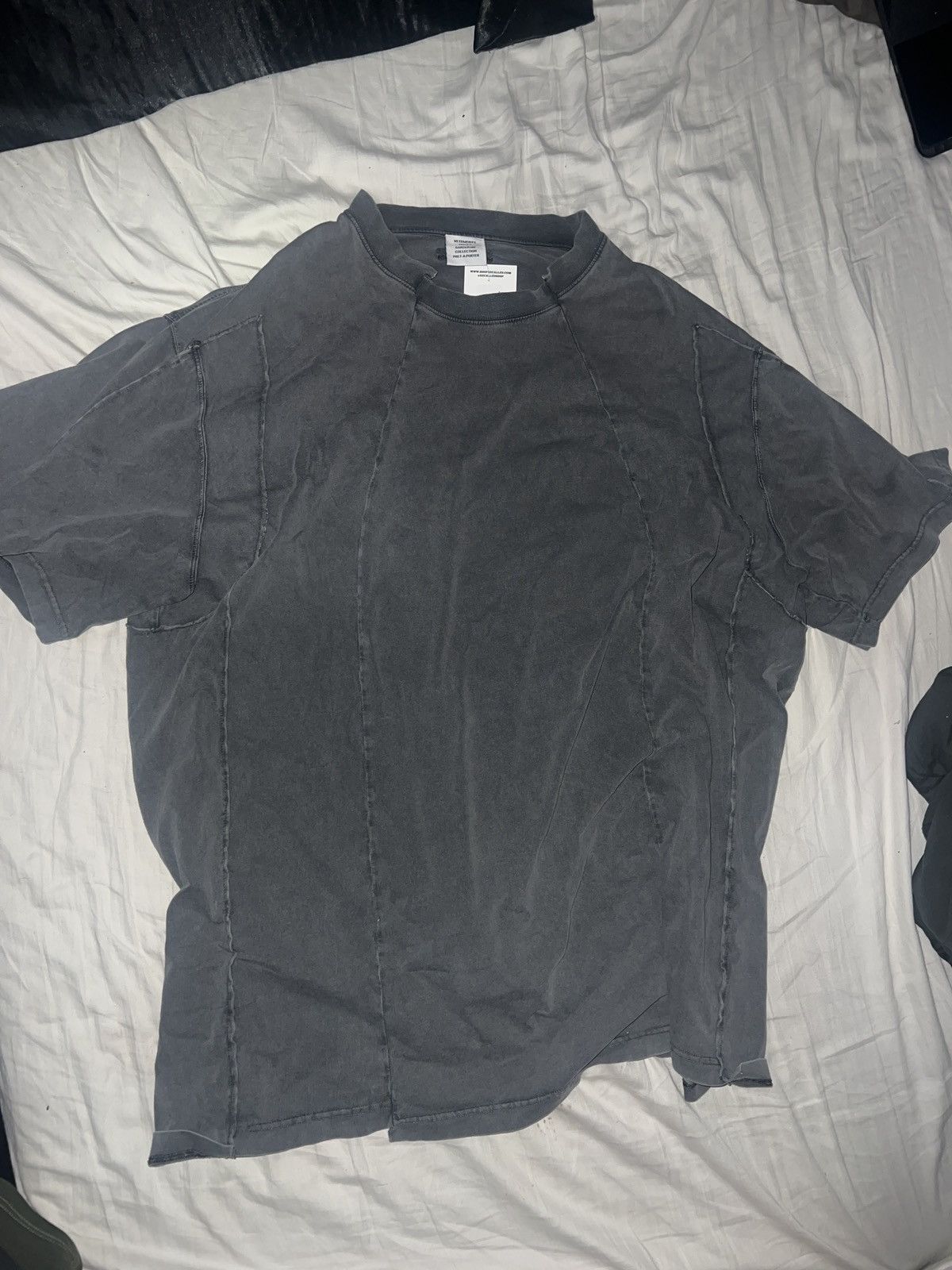 Vetements VETEMENTS CUT UP TEE Size US L / EU 52-54 / 3 - 1 Thumbnail