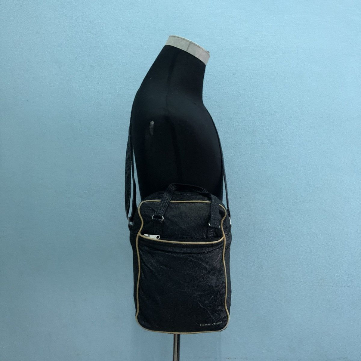 Tsumori Chisato ‼️YES‼️ TSUMORI CHISATO CARRY CROSSBODY SLING BAG Size ONE SIZE - 18 Thumbnail