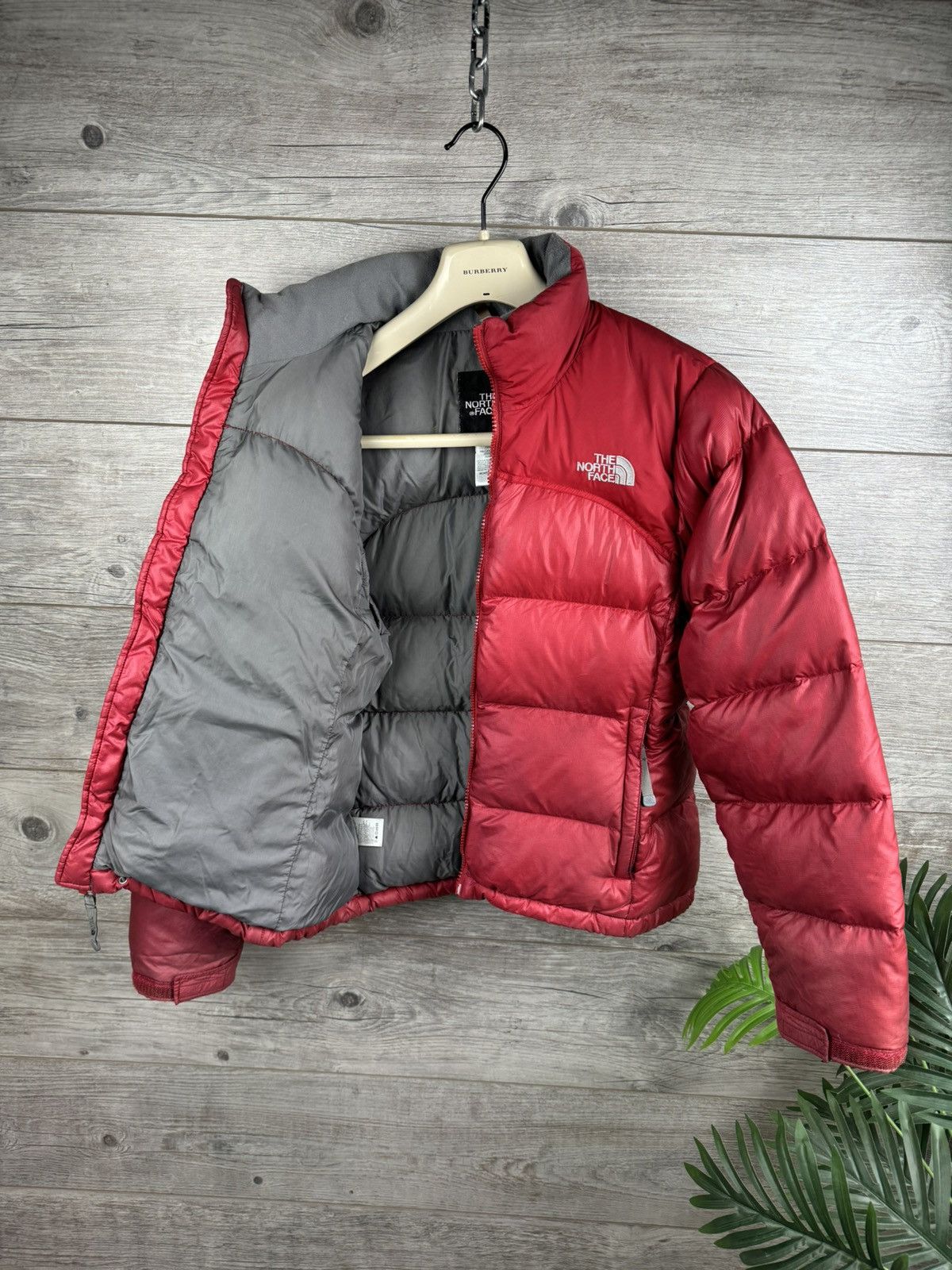 The North Face VINTAGE THE NORTH FACE 700 WOMEN PUFFER DOWN JACKET SIZE S Size S / US 4 / IT 40 - 2 Thumbnail