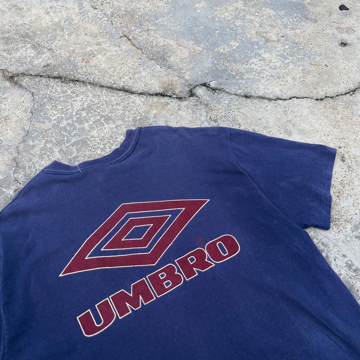 Umbro Vintage 90s Umbro England Nice Distressed Big Logo Design Size US L / EU 52-54 / 3 - 4 Thumbnail