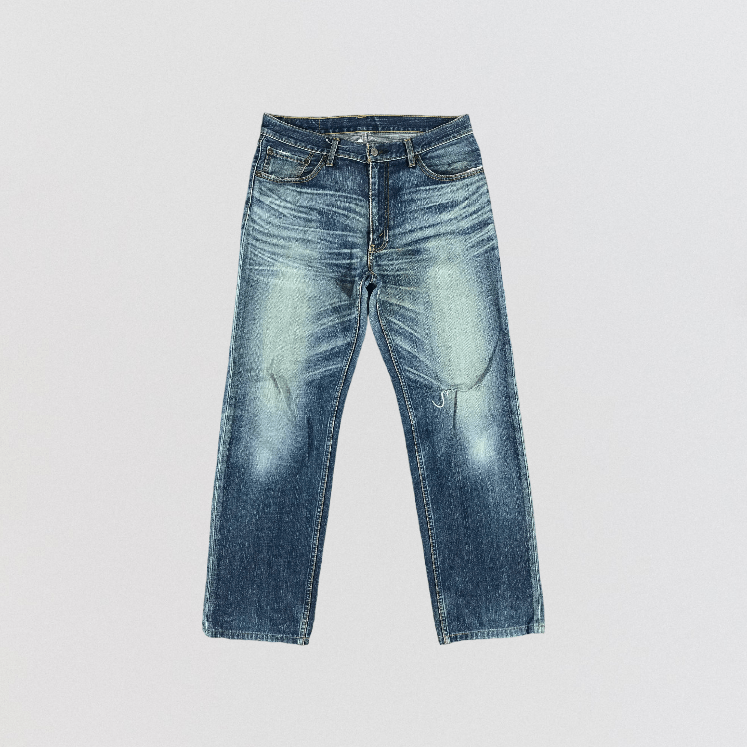 Levi's × Vintage Vintage 90s Blue Wash Levis 702 Jeans-JM2806 Size US 35 - 1 Thumbnail