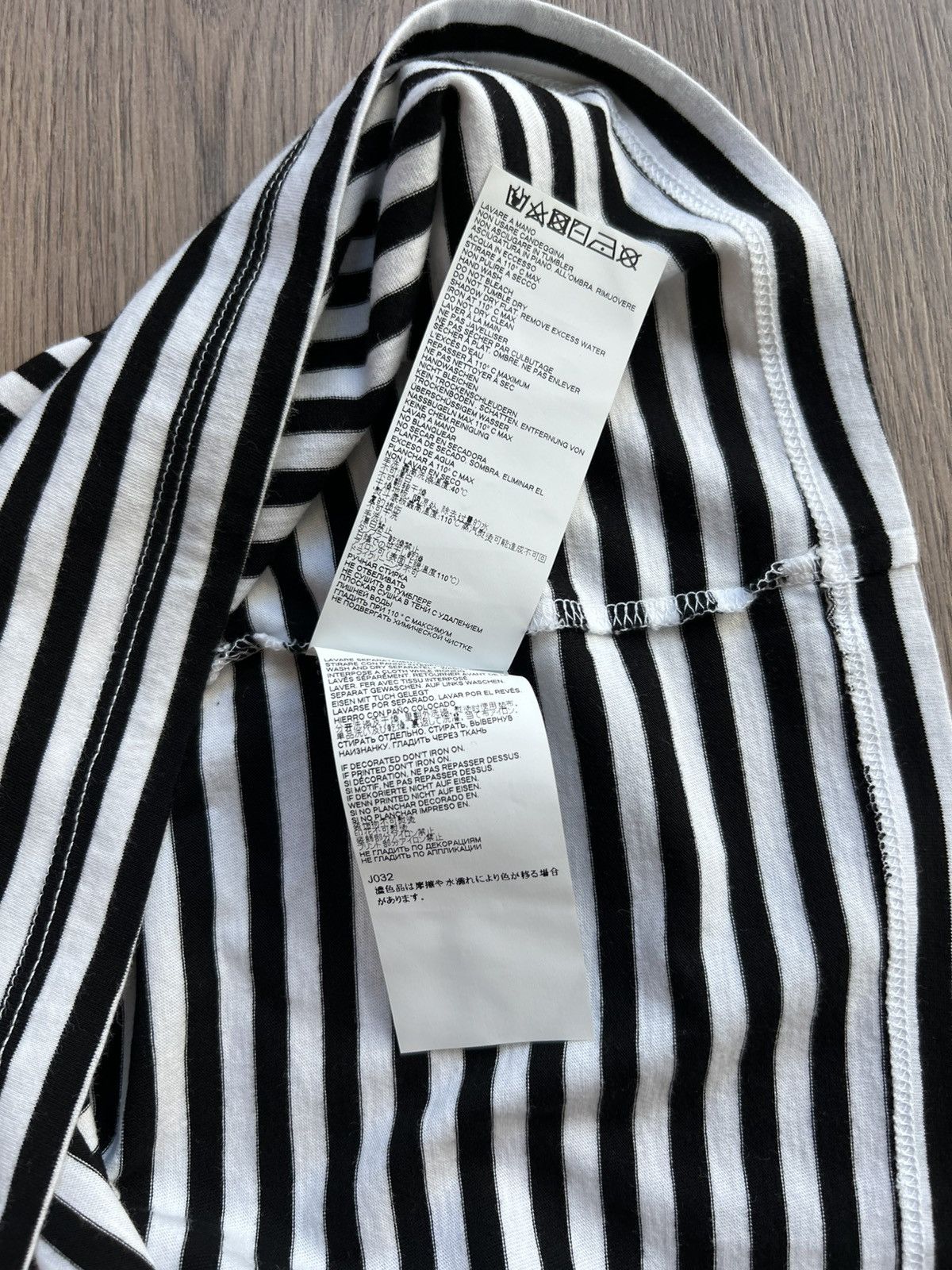 Maison Margiela Maison Margiela Classic Stripe T-Shirt Small Size US S / EU 44-46 / 1 - 10 Thumbnail