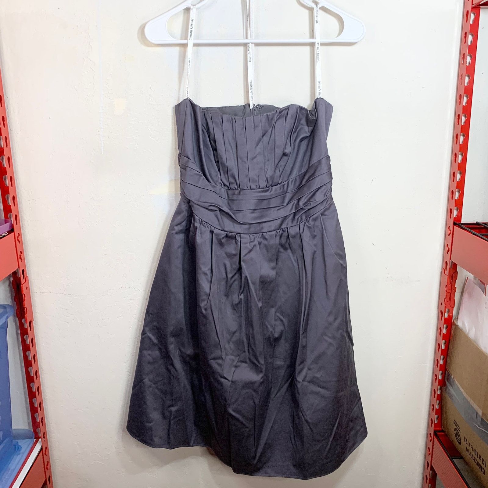 Other David’s Bridal grey dress Size 8 Size M / US 6-8 / IT 42-44 - 1 Thumbnail
