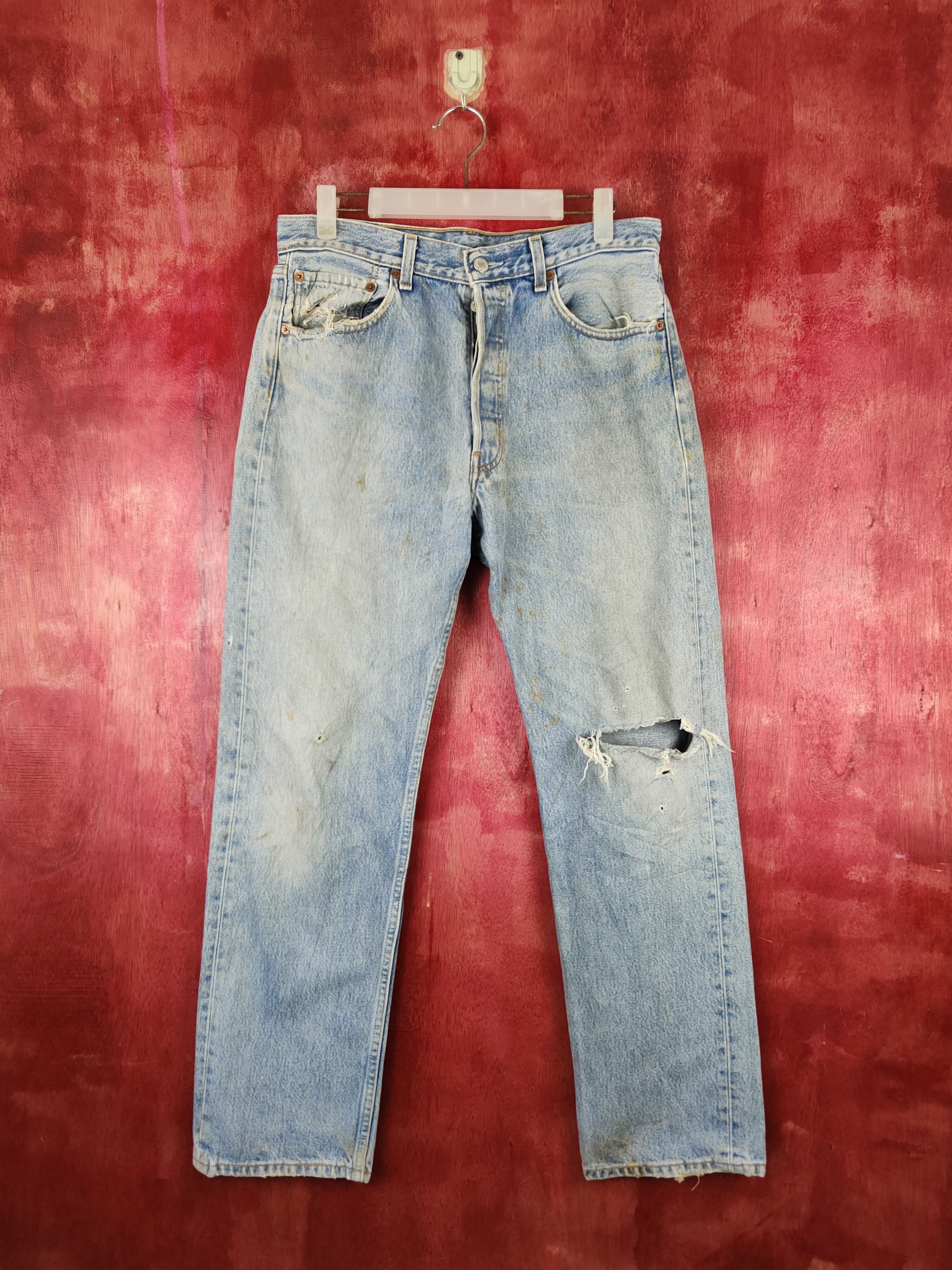 image of Distressed Denim x Levis 501 Levi's Blue Faded Distressed Ripped Jeans S1682 in Blue Denim (Size 32