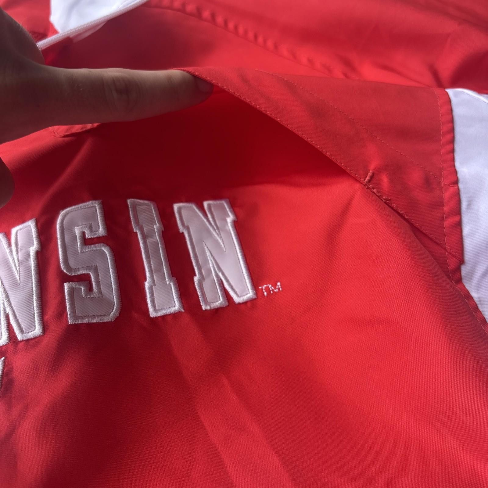 Carrera New Wisconsin Badgers Mens Size XL Red Windbreaker Jacket Size ONE SIZE - 9 Thumbnail