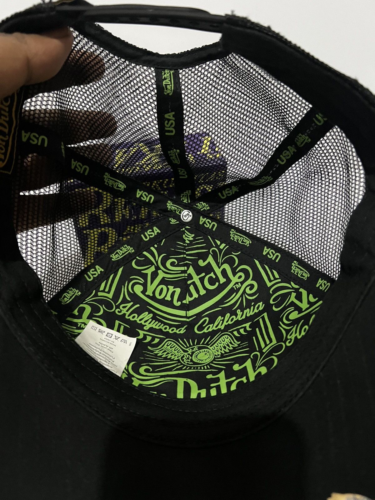 Von Dutch VON DUTCH CLASSIC FLAME TRUCKER HAT AS SEEN ON STEVE AOKI Size ONE SIZE - 8 Thumbnail