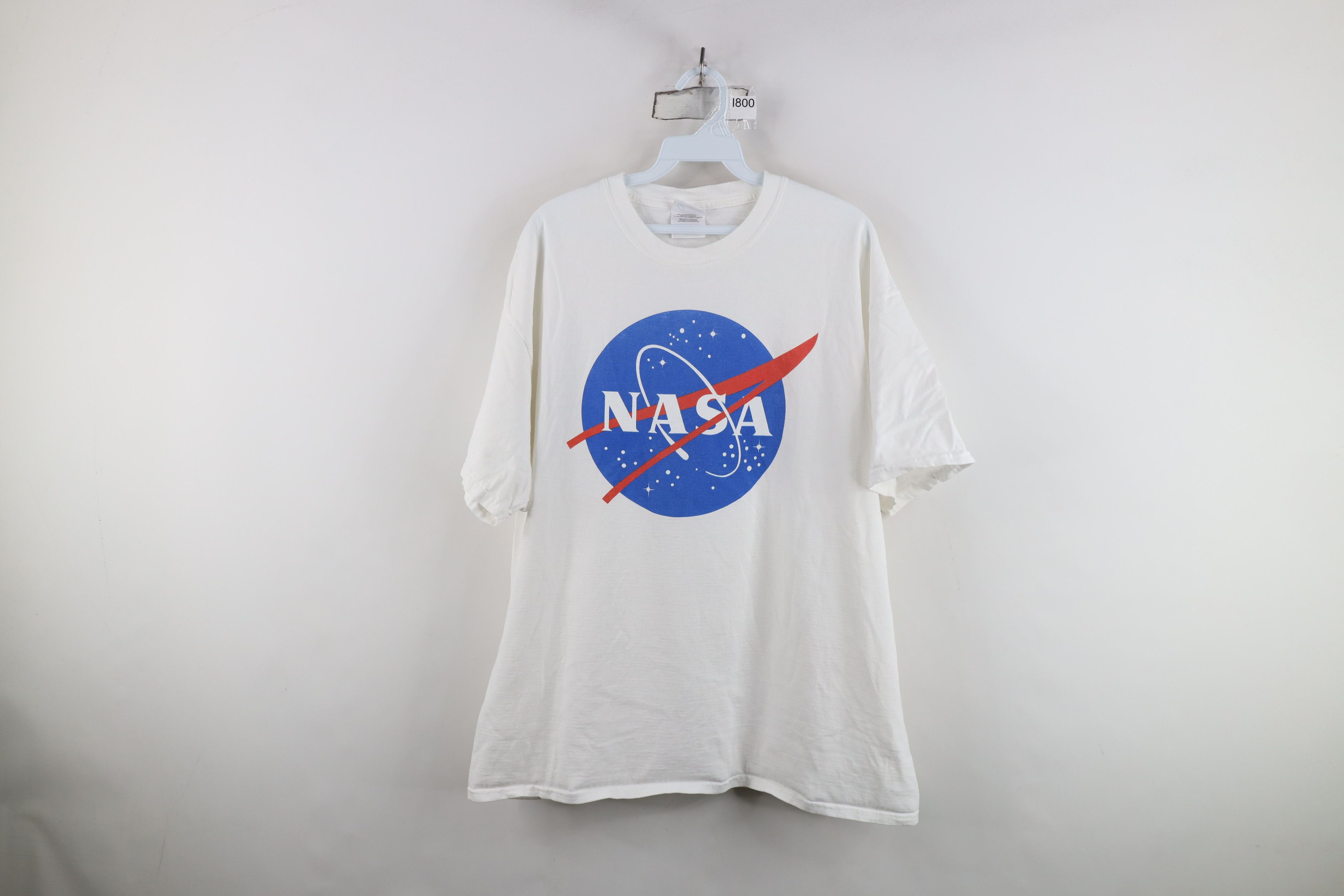 Vintage Vintage 90s Y2K NASA Space Short Sleeve T-Shirt White Cotton Size US XL / EU 56 / 4 - 1 Thumbnail