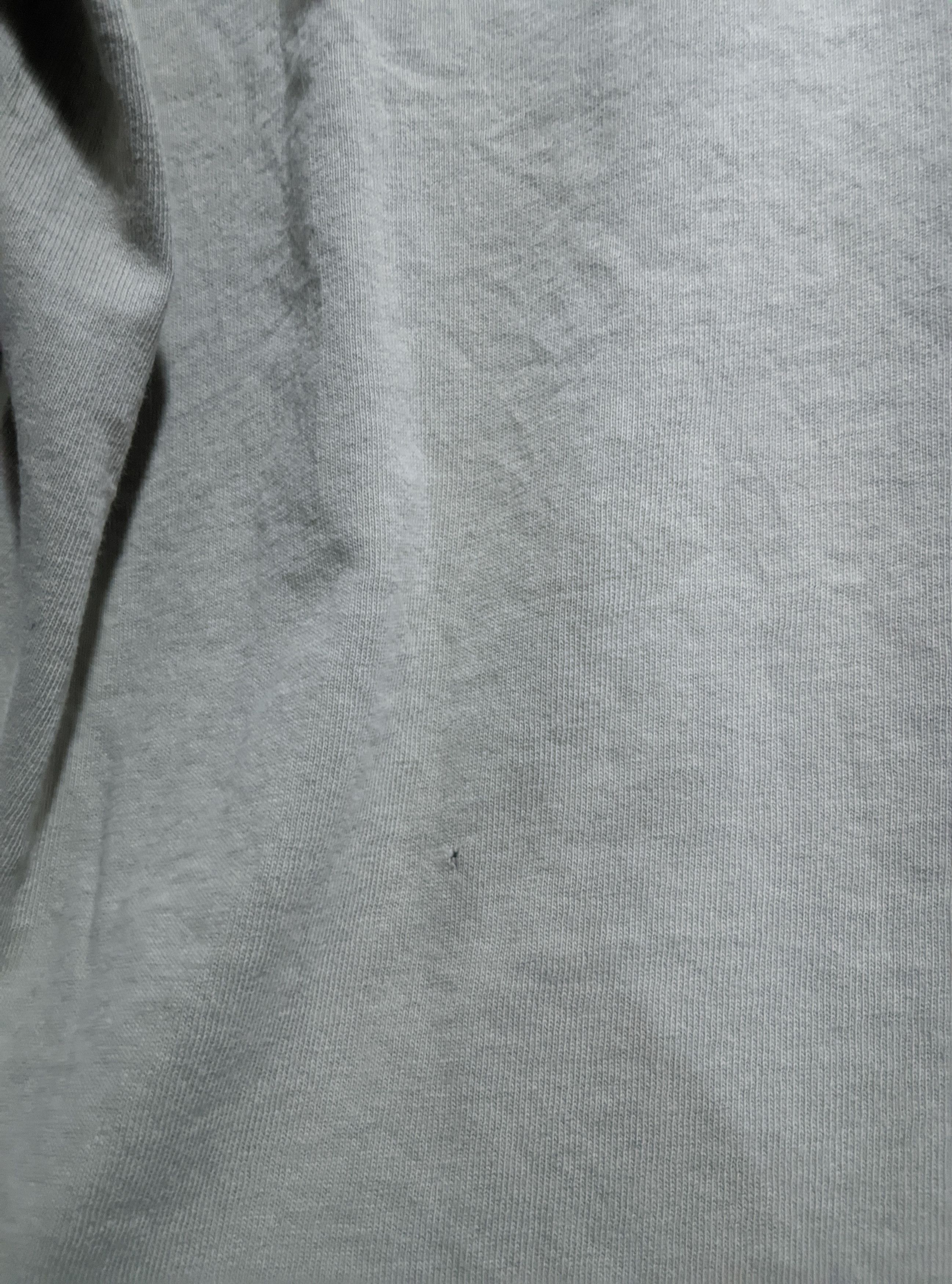 Vintage Vintage 90s very thrashed billabong surf tshirt Size US L / EU 52-54 / 3 - 11 Thumbnail