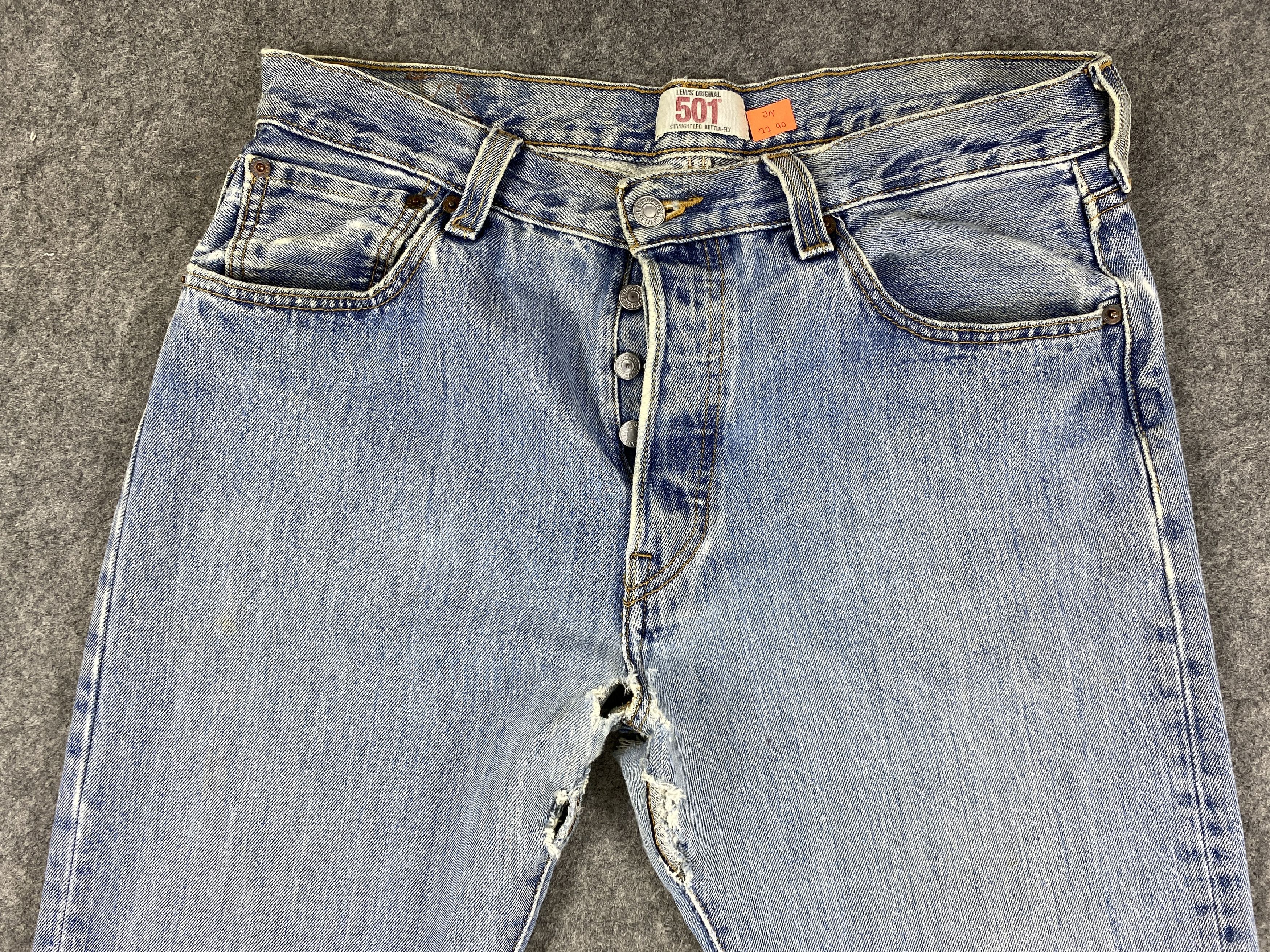 Levi's Blue Vintage Levi's 501 Jeans 31x30.5 Denim -JN2290 Size US 31 - 3 Thumbnail