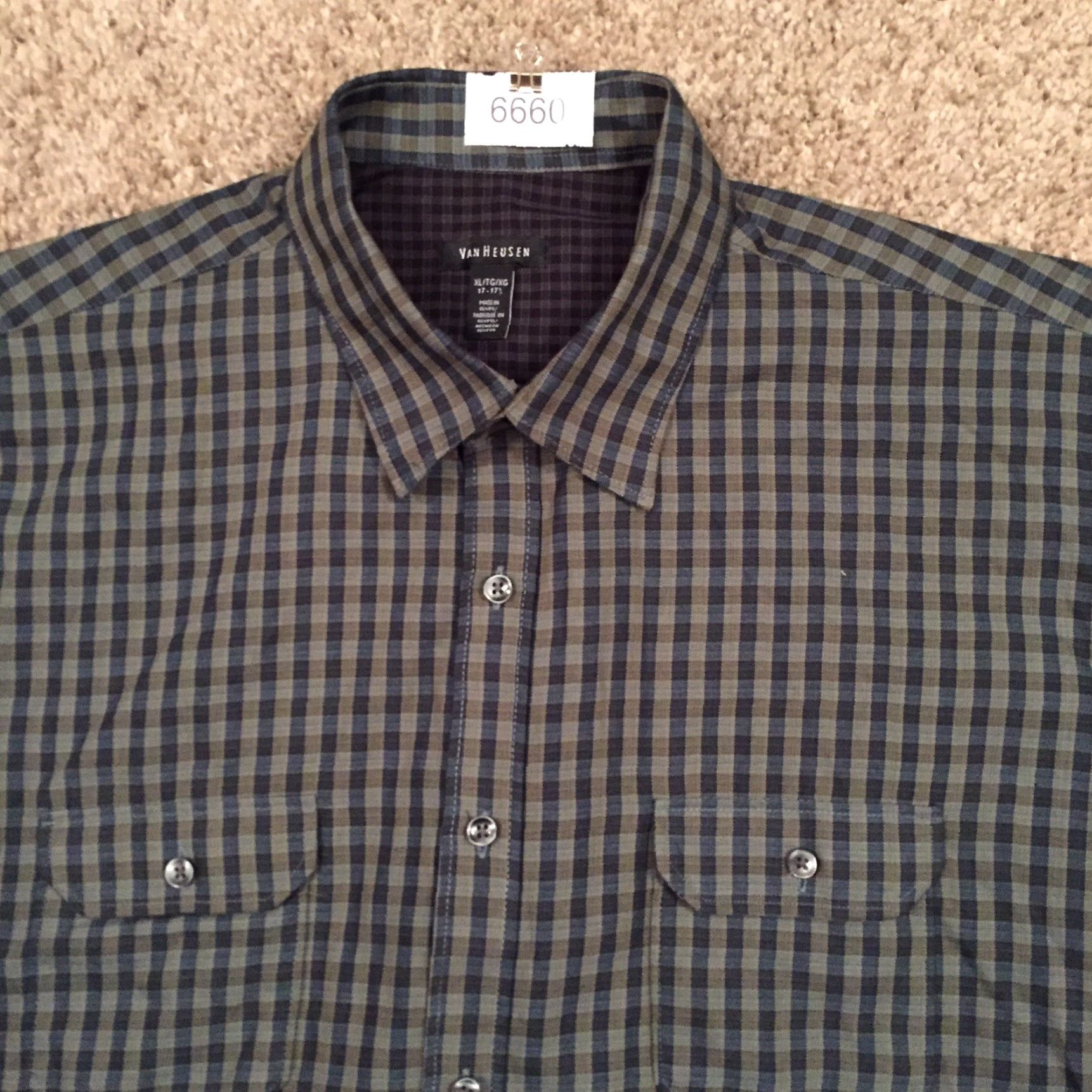 Van Heusen Van Heusen Shirt Mens XL Blue Plaid Long Sleeve Button-Up Pockets Size US XL / EU 56 / 4 - 3 Thumbnail