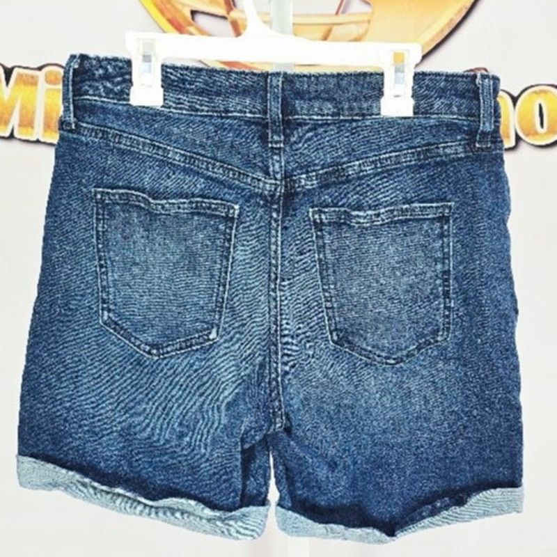Vera Wang Simply Vera Vera Wang Blue Denim Jean Shorts Cuffed 8Short Size 30" / US 8 / IT 44 - 2 Thumbnail