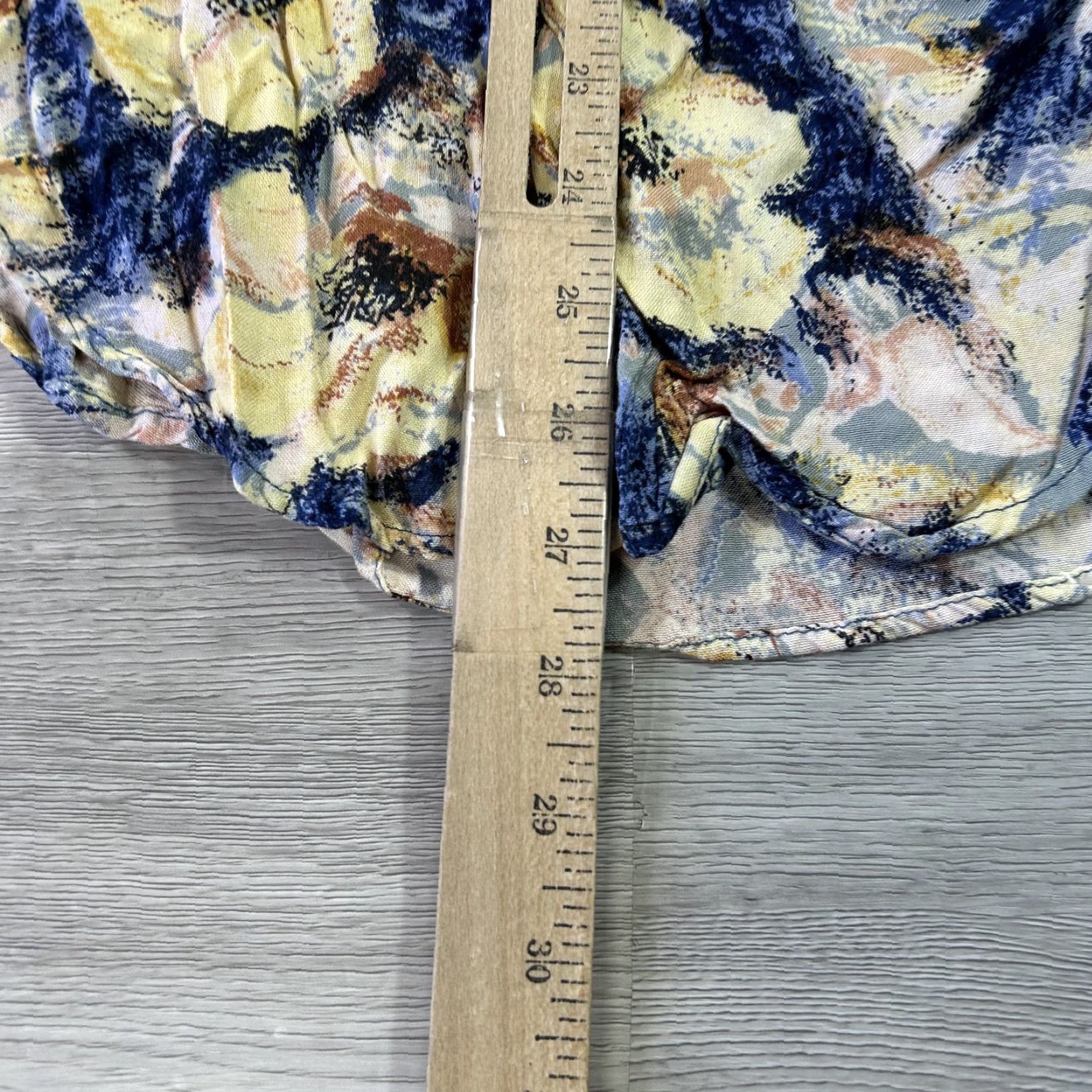 Vintage VINTAGE Goouch Shirt Mens M Beige Blue Floral Button Up Rayon Hawaiian Size US M / EU 48-50 / 2 - 5 Thumbnail