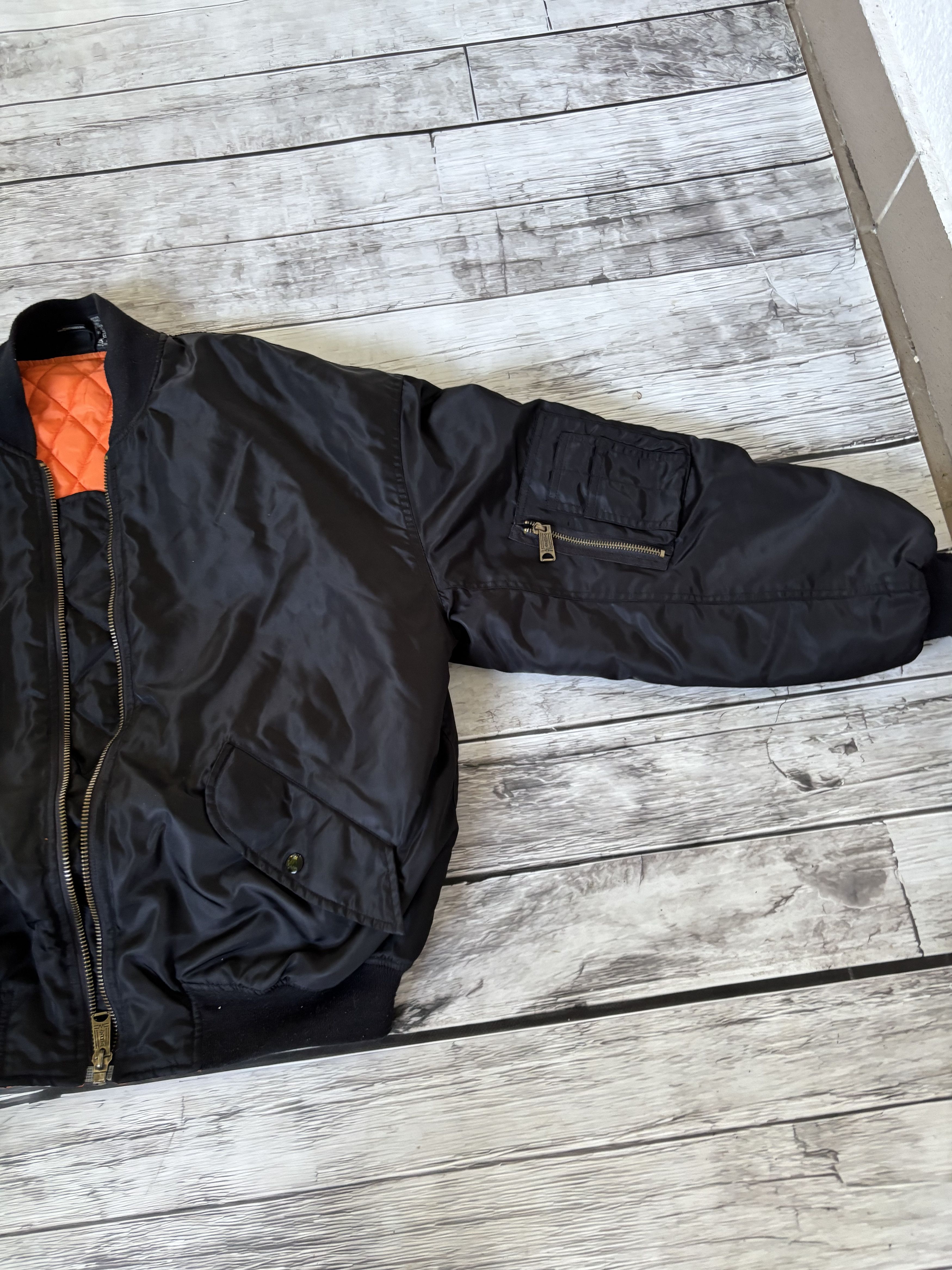 Junya Watanabe VTG RAF SIMONS TYPE! LOONEY TUNES BOMBER JACKET Size US M / EU 48-50 / 2 - 7 Thumbnail